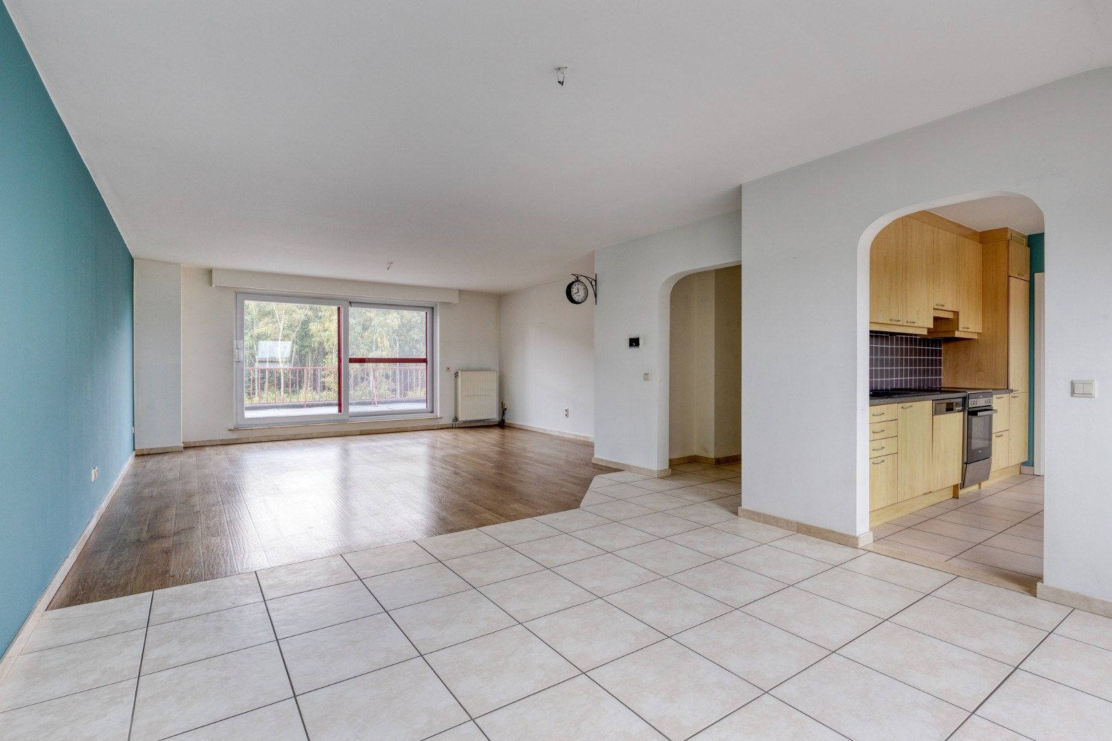 Riant dakappartement met terras en garage foto 5