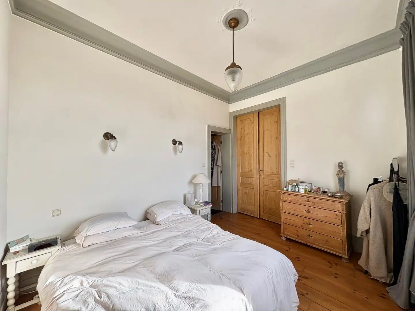 Ruim en stijlvol 2-slaapkamerappartement met terras foto 11