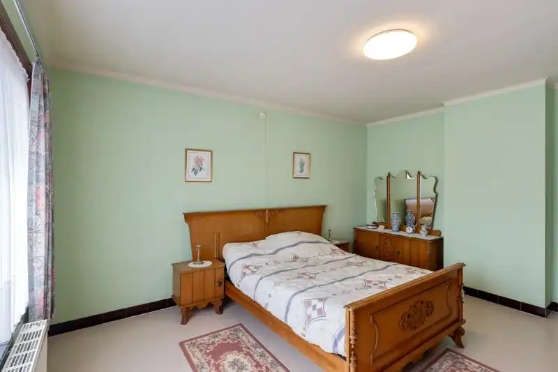 Verzorgde woning met onderhoudsvriendelijke tuin op 2are 55ca en gelegen in het centrum van Kortenaken foto 20