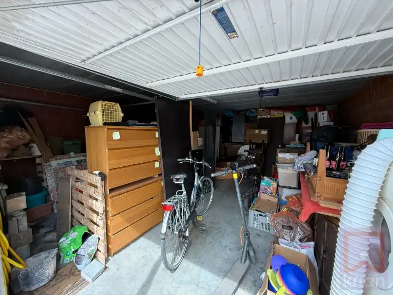 Charmant woonhuis met 2 slpk en 2 garages in centrum Herselt! foto 13