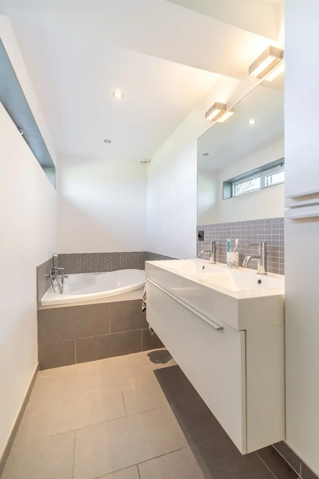 Unieke laagbouwvilla op 85 are parkgebied te Holsbeek foto 12