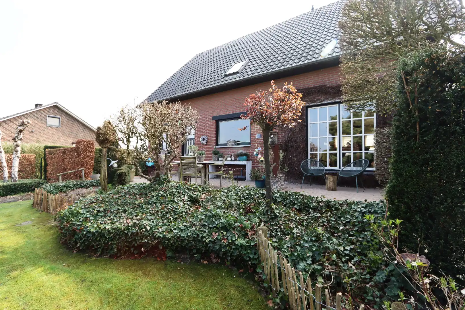 Mooi, verzorgd vrijstaand huis met drie slaapkamers  foto 29