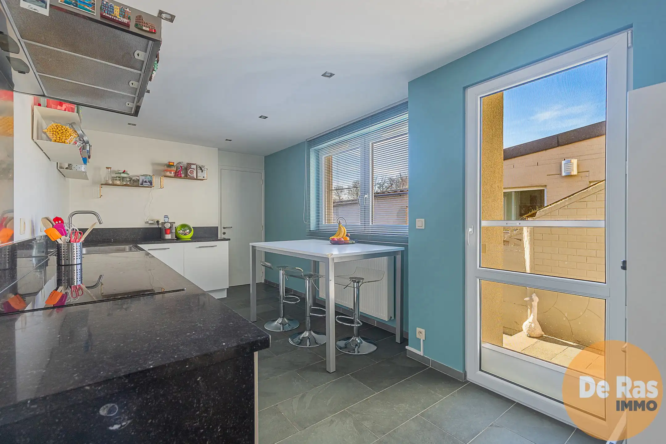 ZOTTEGEM - Gesloten bebouwing met tuin en energietechnieken foto 11