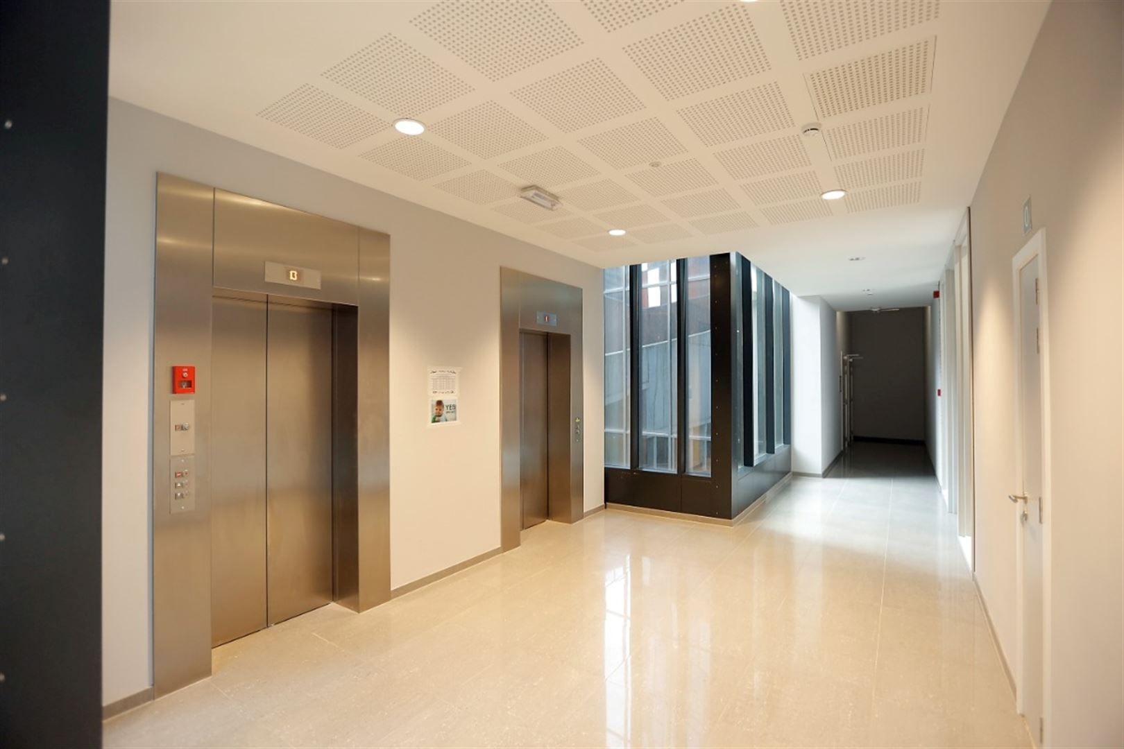 Studentenkamer op de bovenste verdieping op toplocatie! foto 6