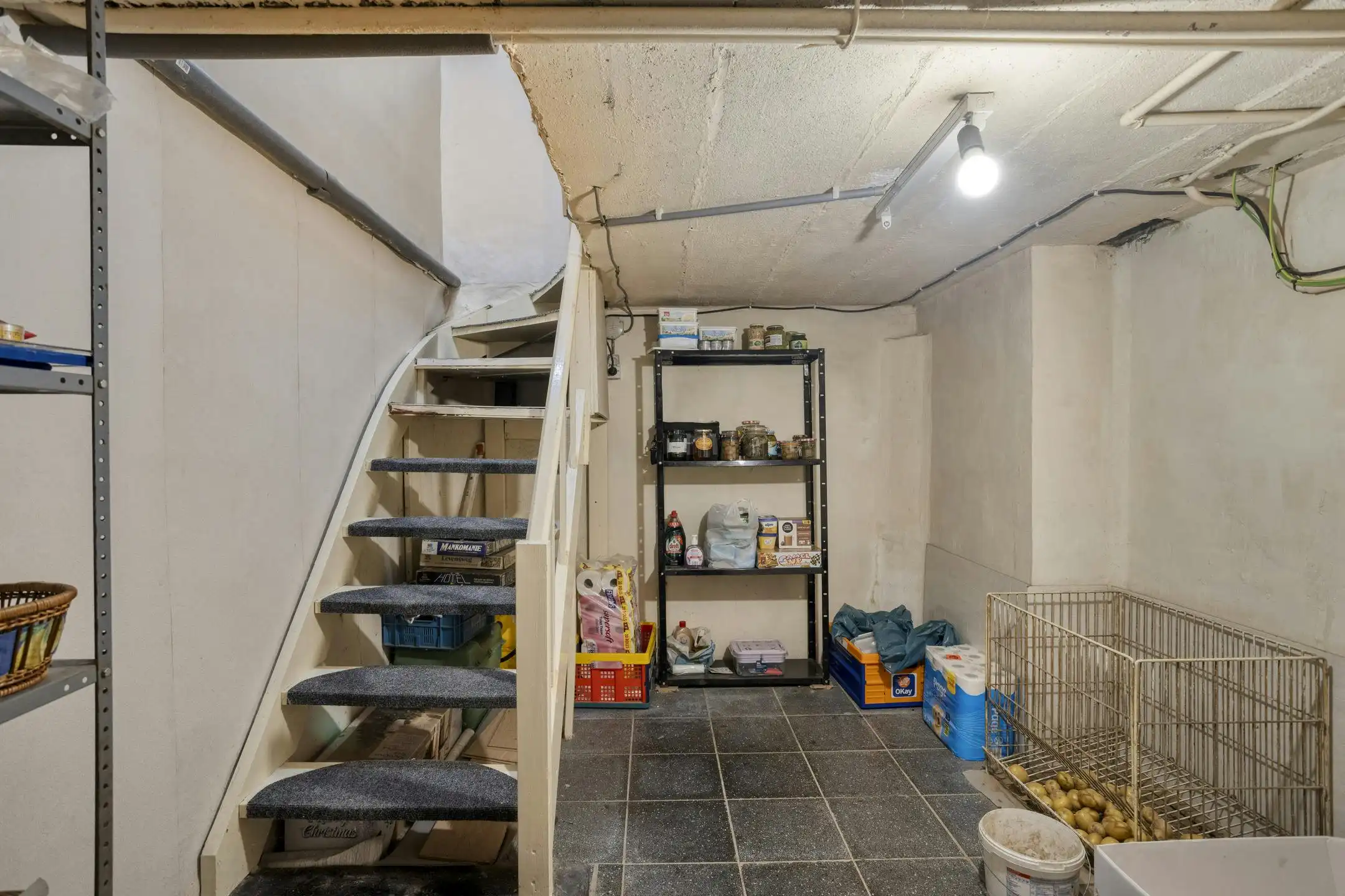 Gezinswoning met 3 slaapkamers en tuin te koop in Roeselare foto 25