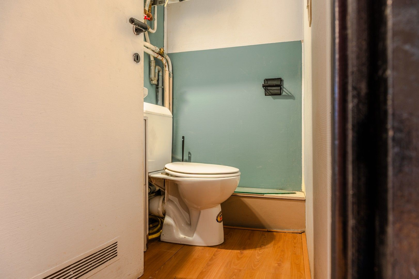 Commerciële ruimte met zichtlocatie – 103 m² in centrum Burcht! foto 14