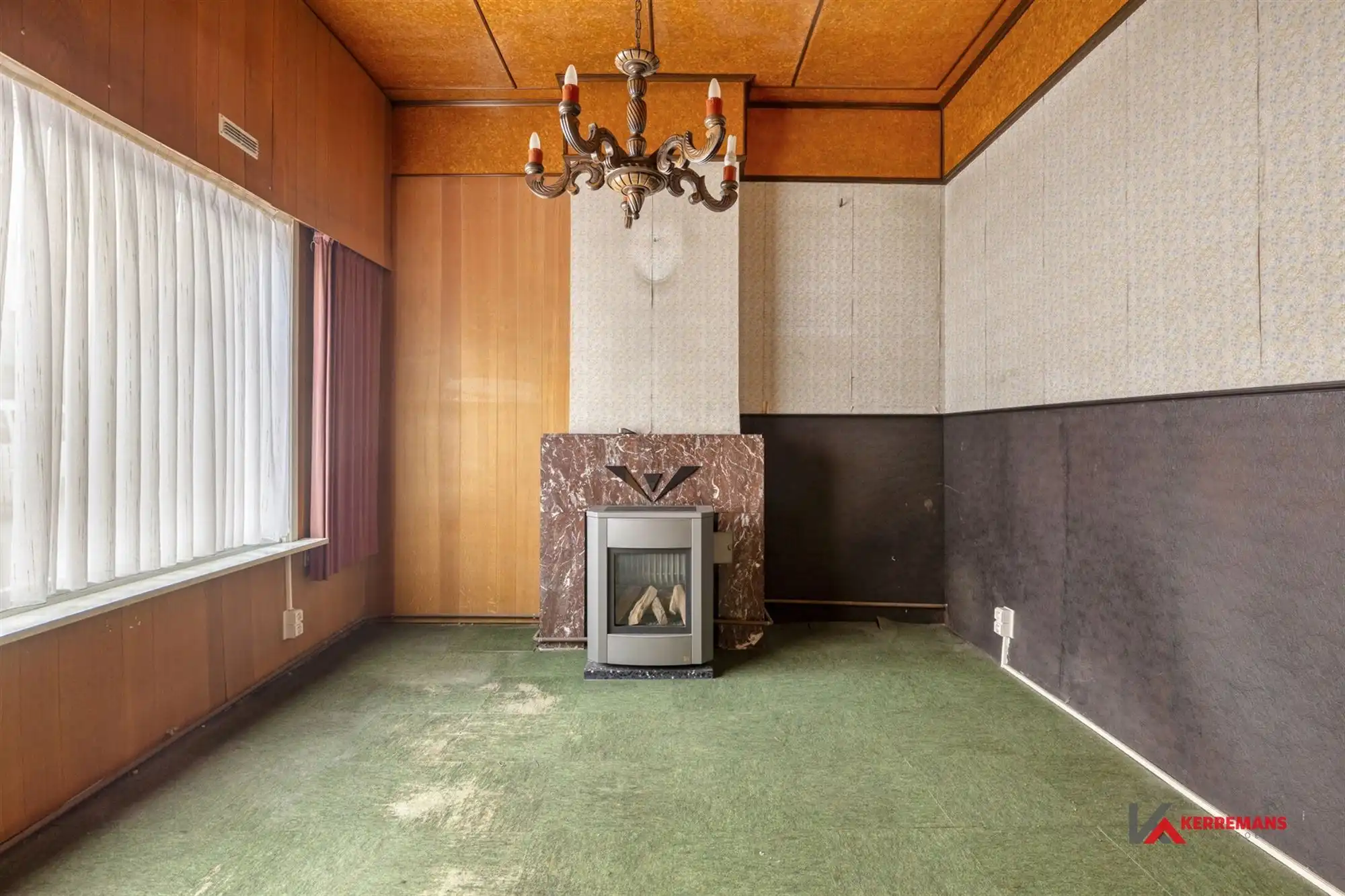 Op te frissen woning met 4 slaapkamers, tuin en garage.  foto 4