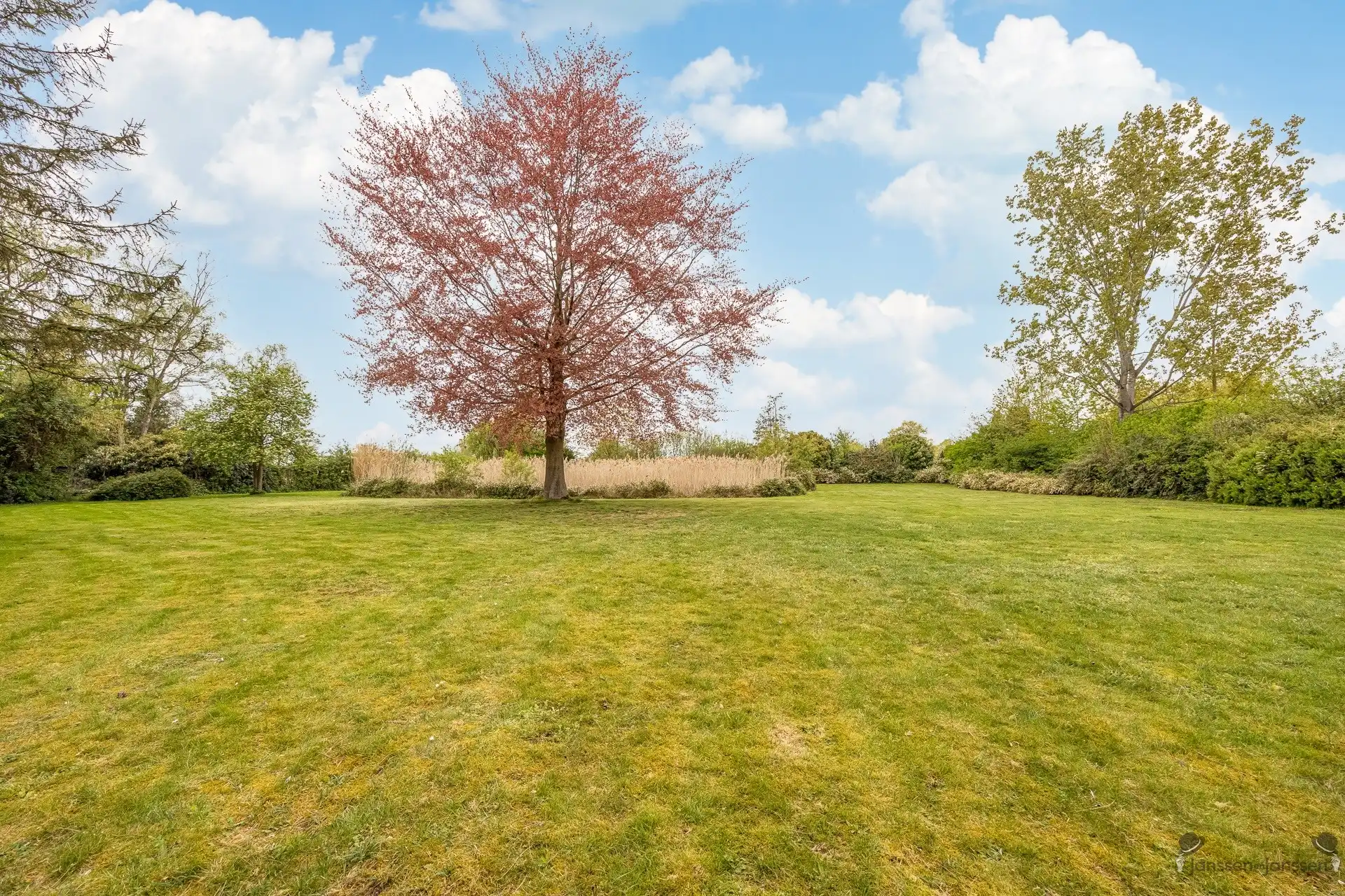 Karaktervolle woning met prachtig zicht op eigen natuurdomein foto 28