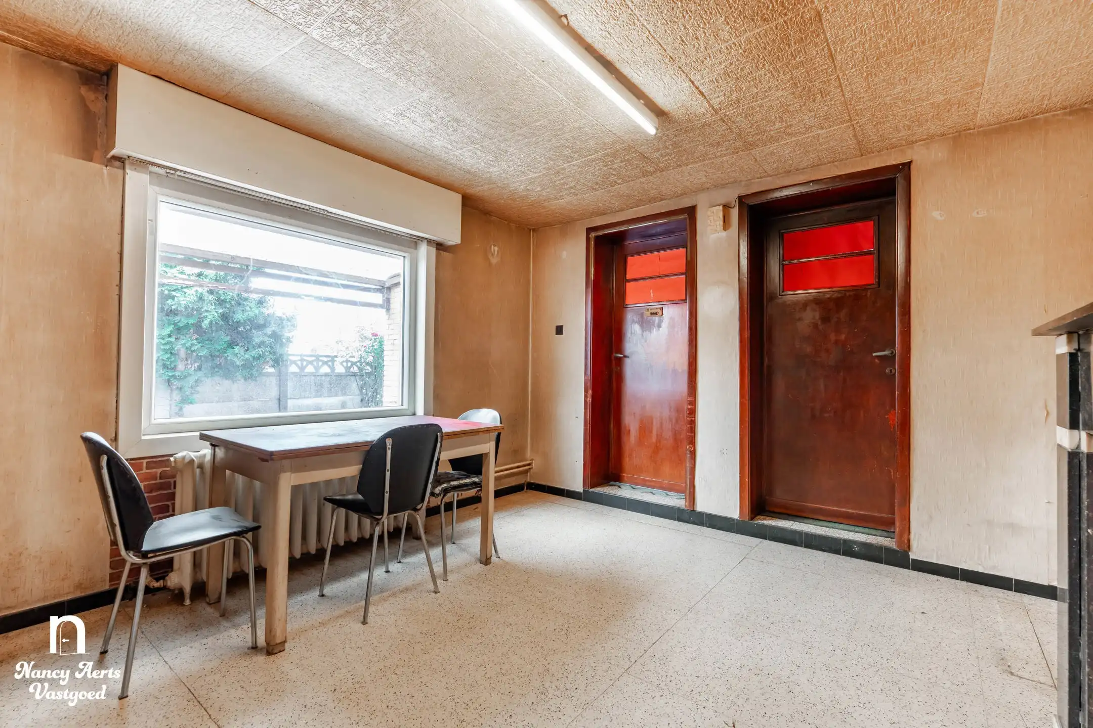 Karaktervolle renovatiewoning met tuin veel potentieel foto 36