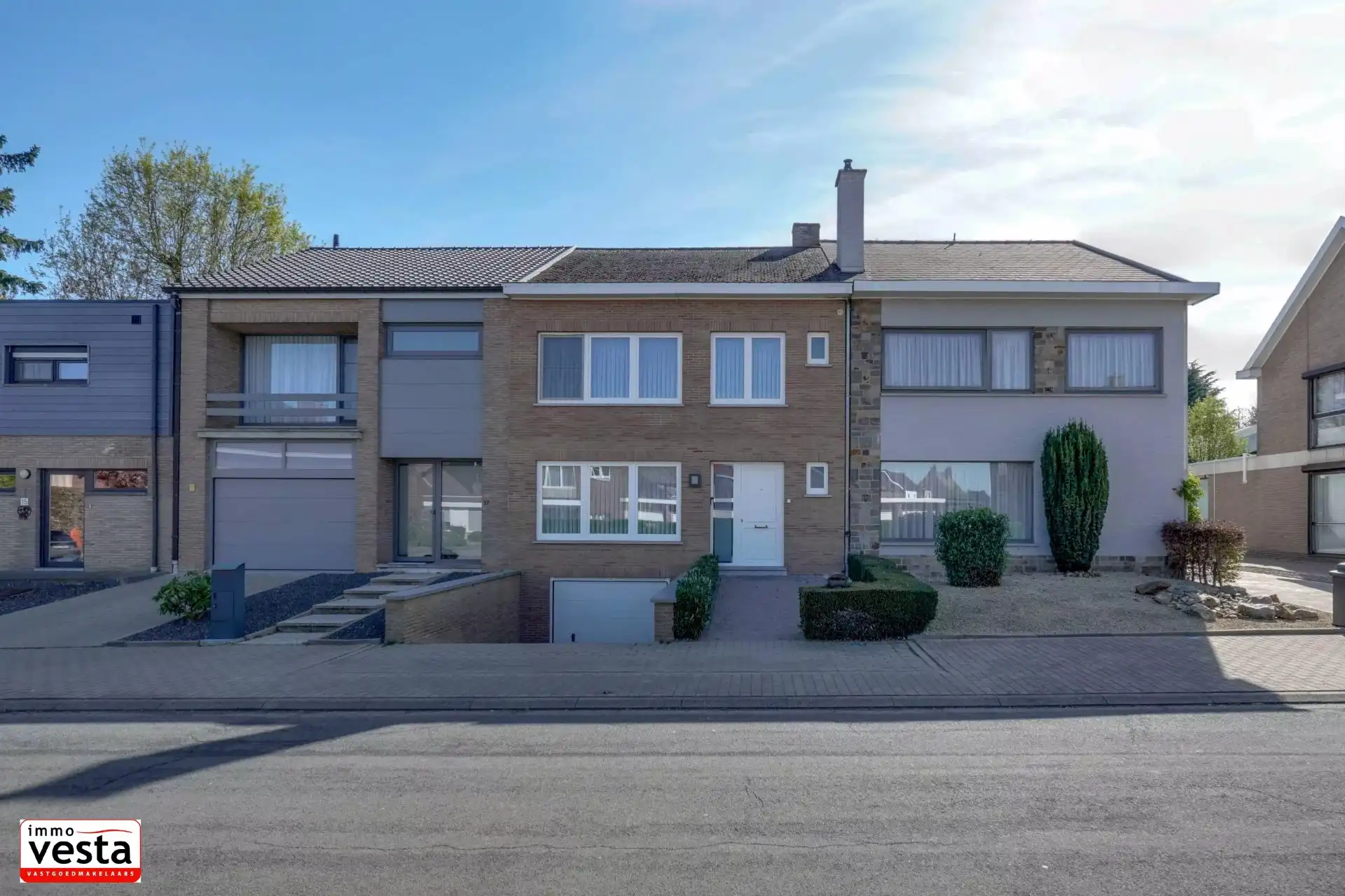 Hoofdfoto van de publicatie: Ruime gezinswoning met 4 slaapkamers