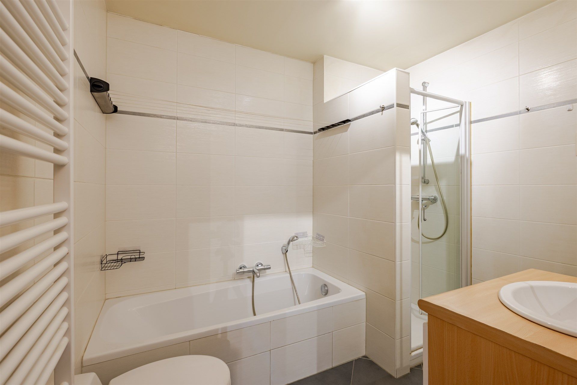 Ruim appartement met twee slaapkamers in het centrum van Aalst foto 17