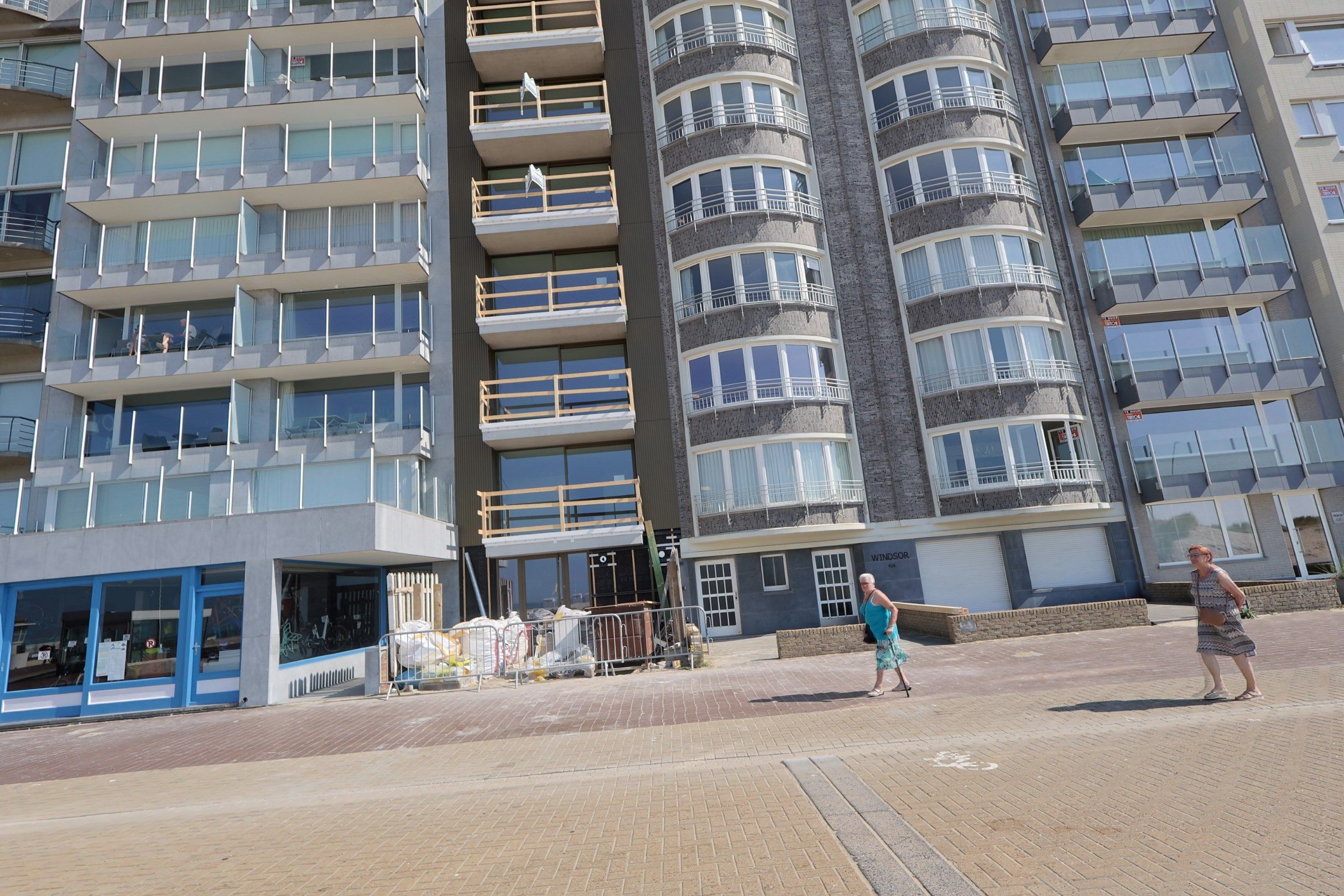 De res. Pure Sea: 7 luxe appartementen met frontaal zeezicht in Oostduinkerke.  foto 12