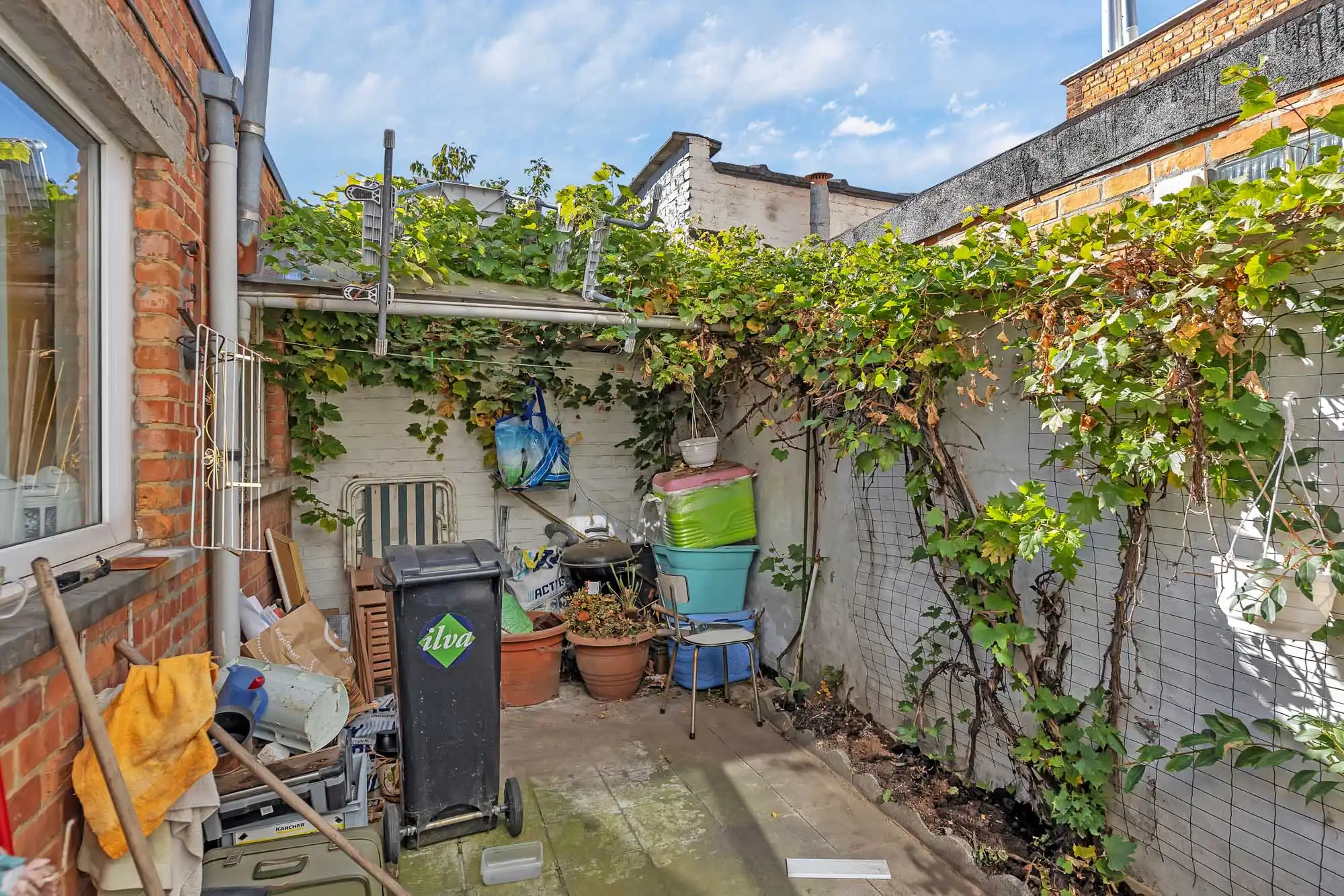 Te renoveren woning met EPC (D) en 4 slaapkamers in Aalst foto 12