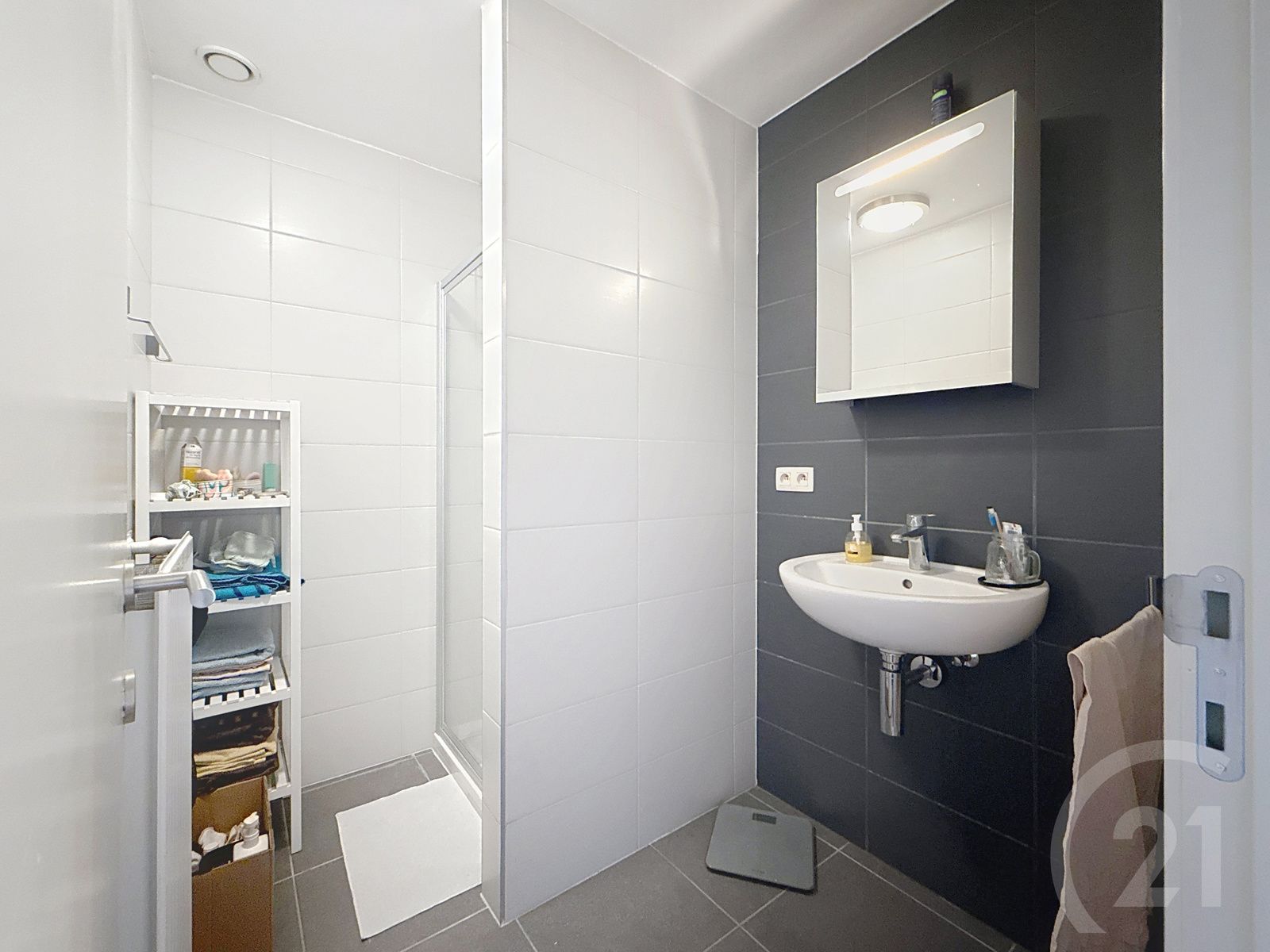 Recent appartement met 2 slaapkamers - centrum van Betekom foto 14