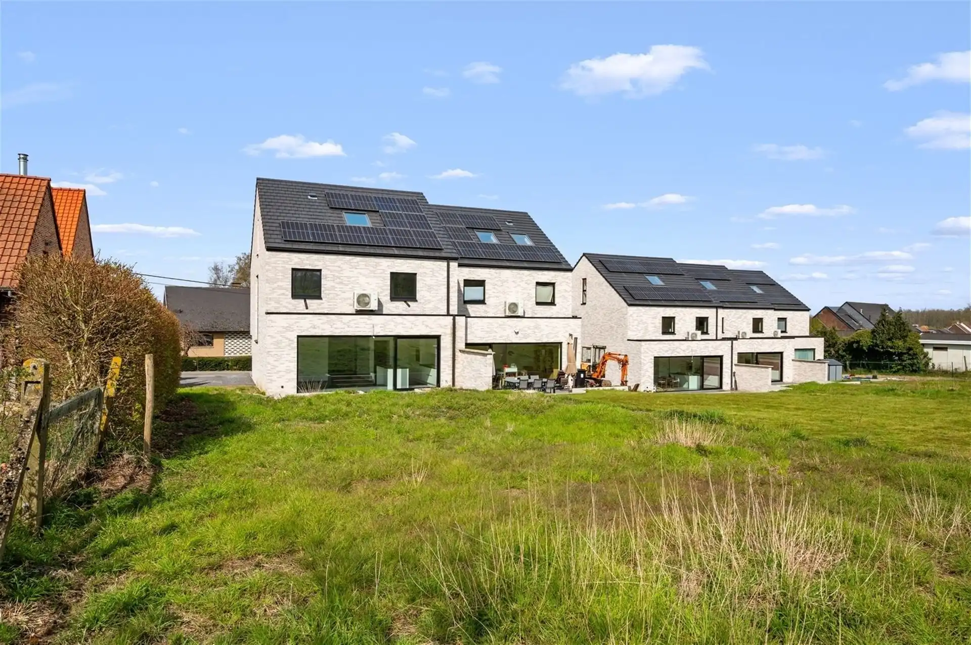 Zeer ruime woning met 4 slpks en tuin foto 30