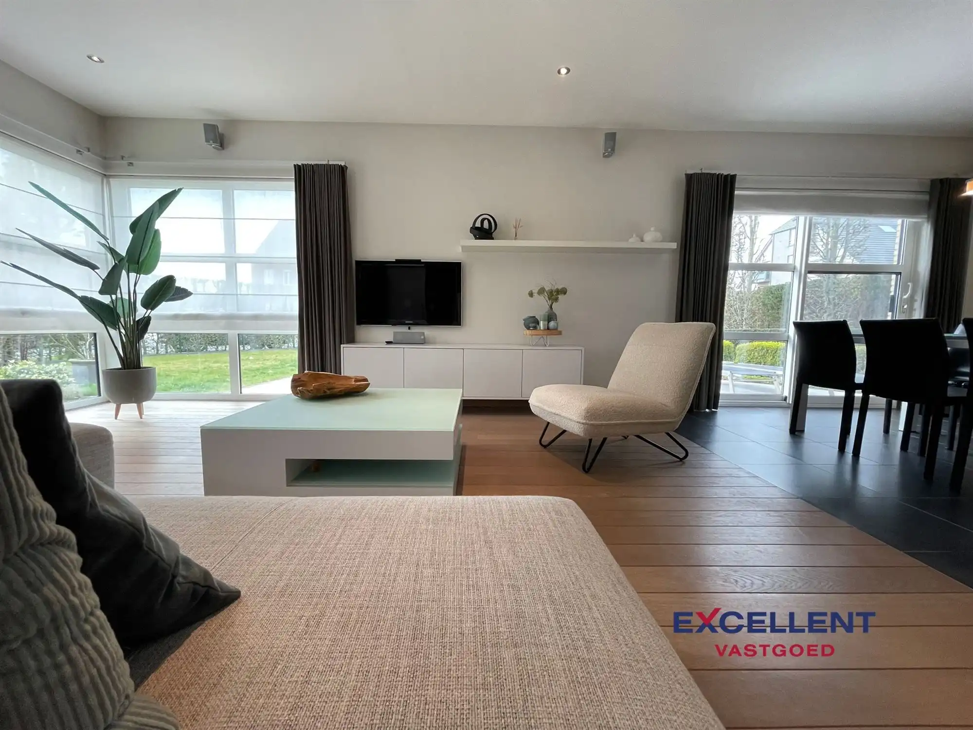 Prachtige vrijstaande woning te huur in doodlopende straat Leerne! foto 3