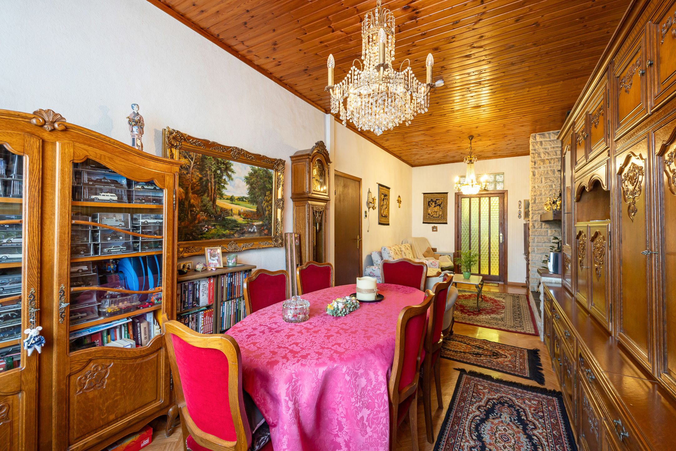 goed gelegen te renoveren woning met tuin en 2 garages + aanpalende bouwgrond (175m²) foto 5