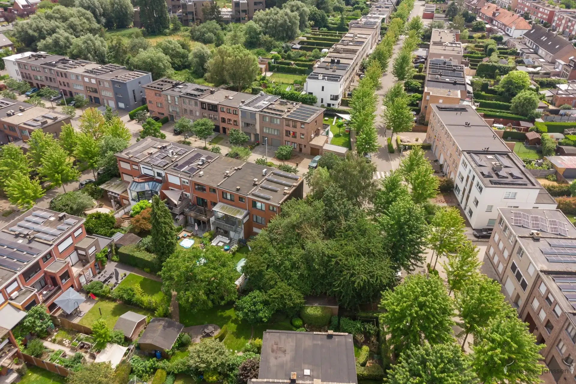 Bouwgrond van 386m² op centrale ligging voor HOB  foto 7