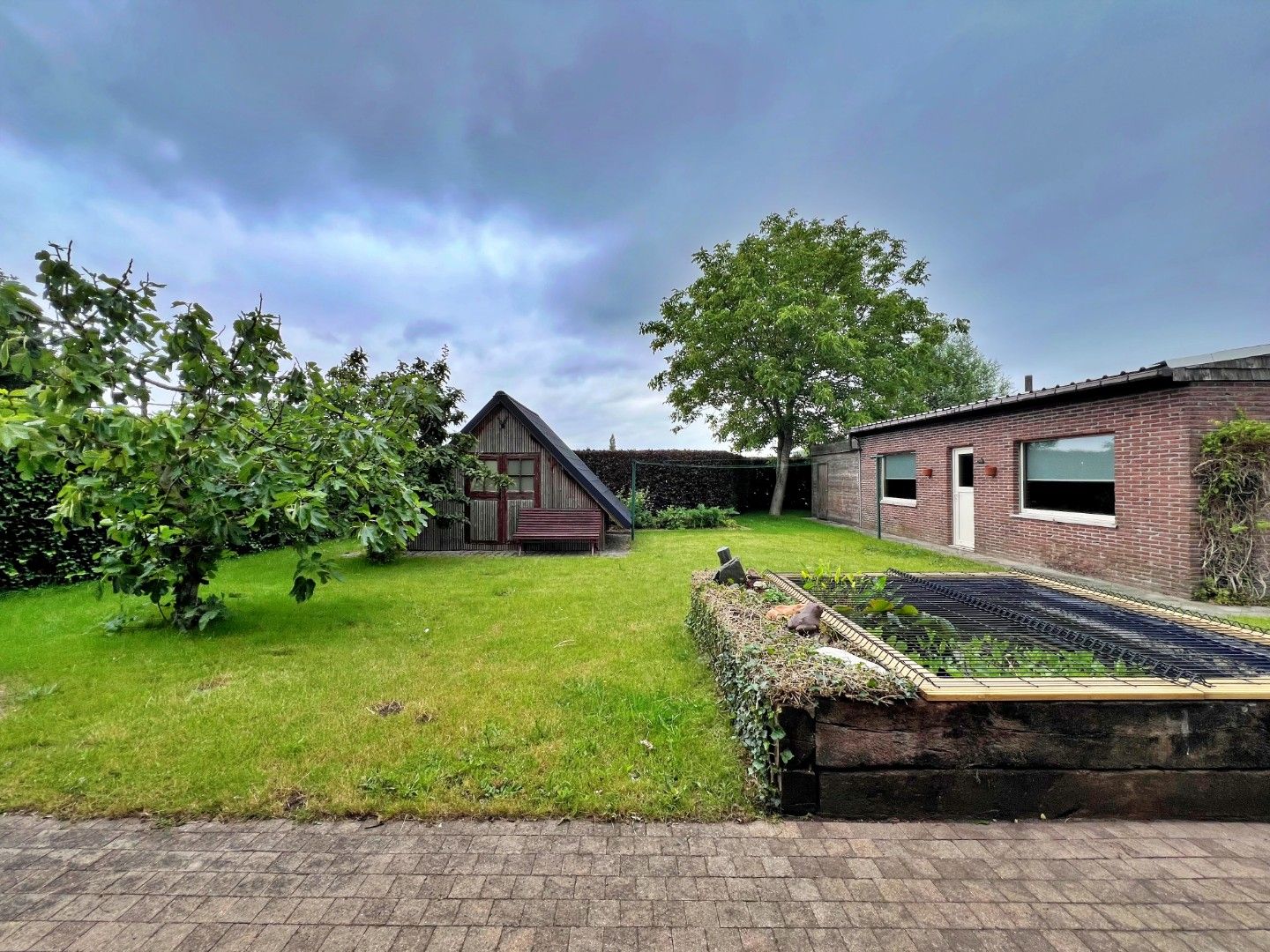 Open bebouwing met drie slaapkamers te huur in Lovendegem foto 5