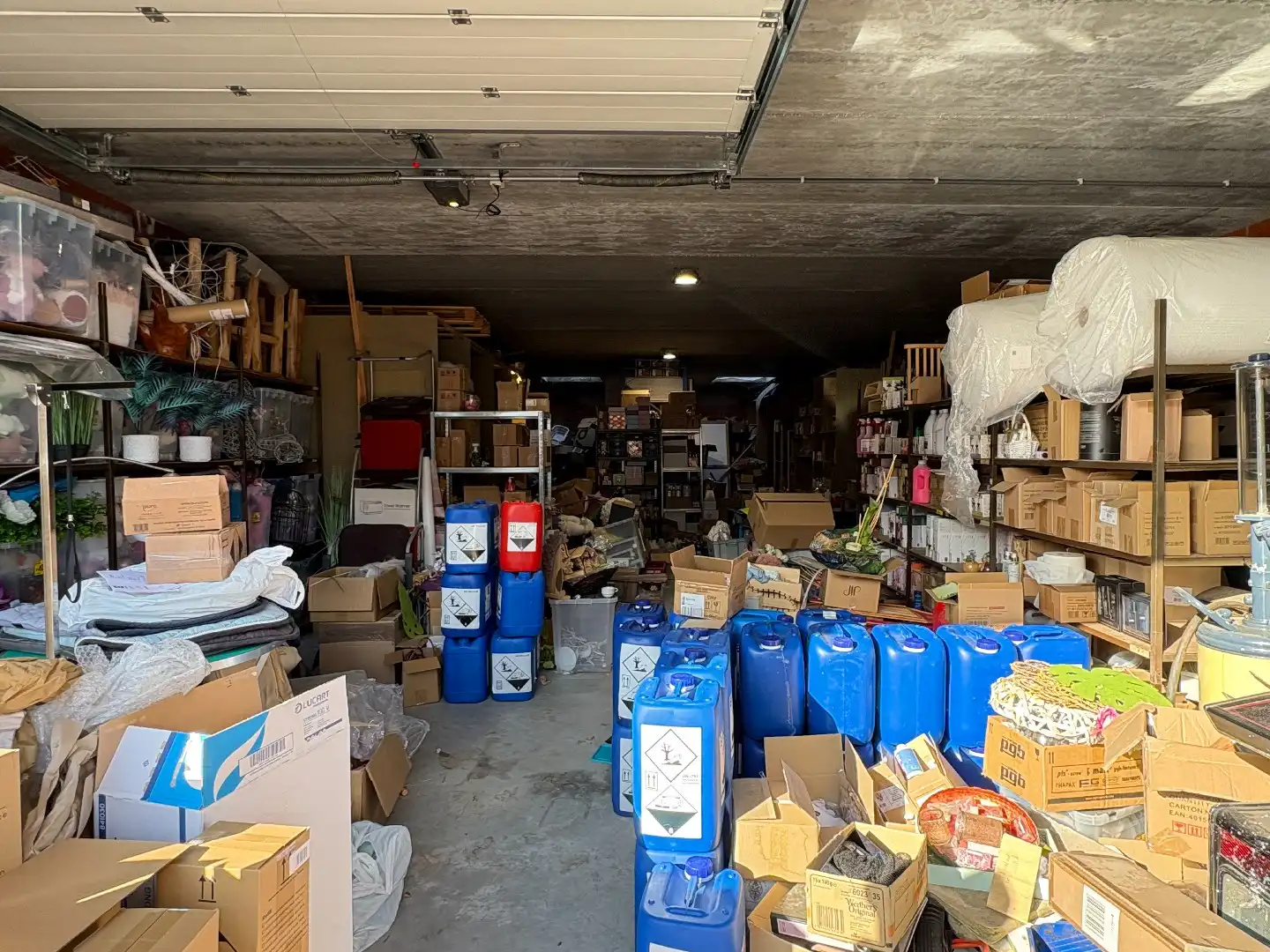 Multifunctioneel gebouw te koop (combinatie wonen & werken) - sauna en winkel - garage - 2 duplexappartementen foto 16