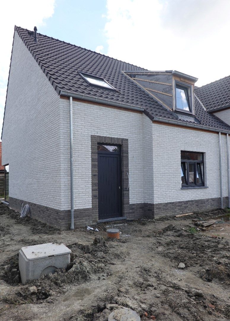 Te koop: Hippe nieuwbouwwoning in de Keibergstraat 9, Torhout – Jouw ideale gezinswoning! foto 2