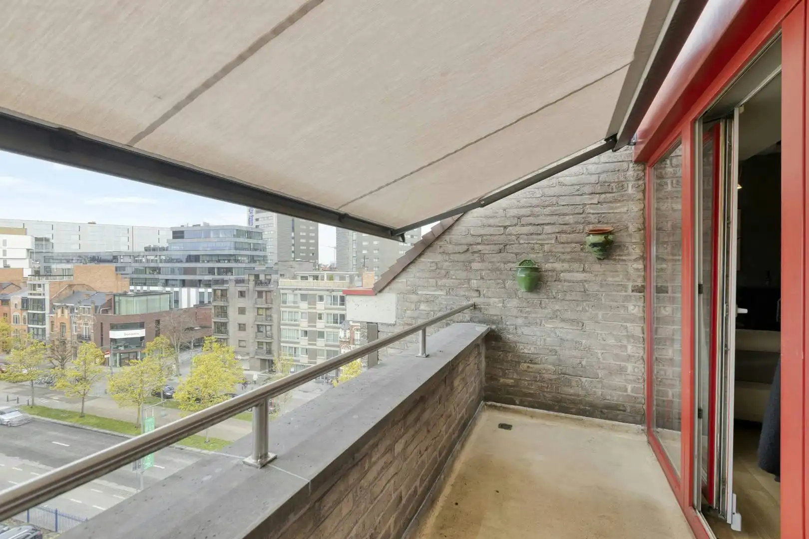 Instapklaar penthouse met uniek uitzicht over de Groene Boulevard van Hasselt foto 7