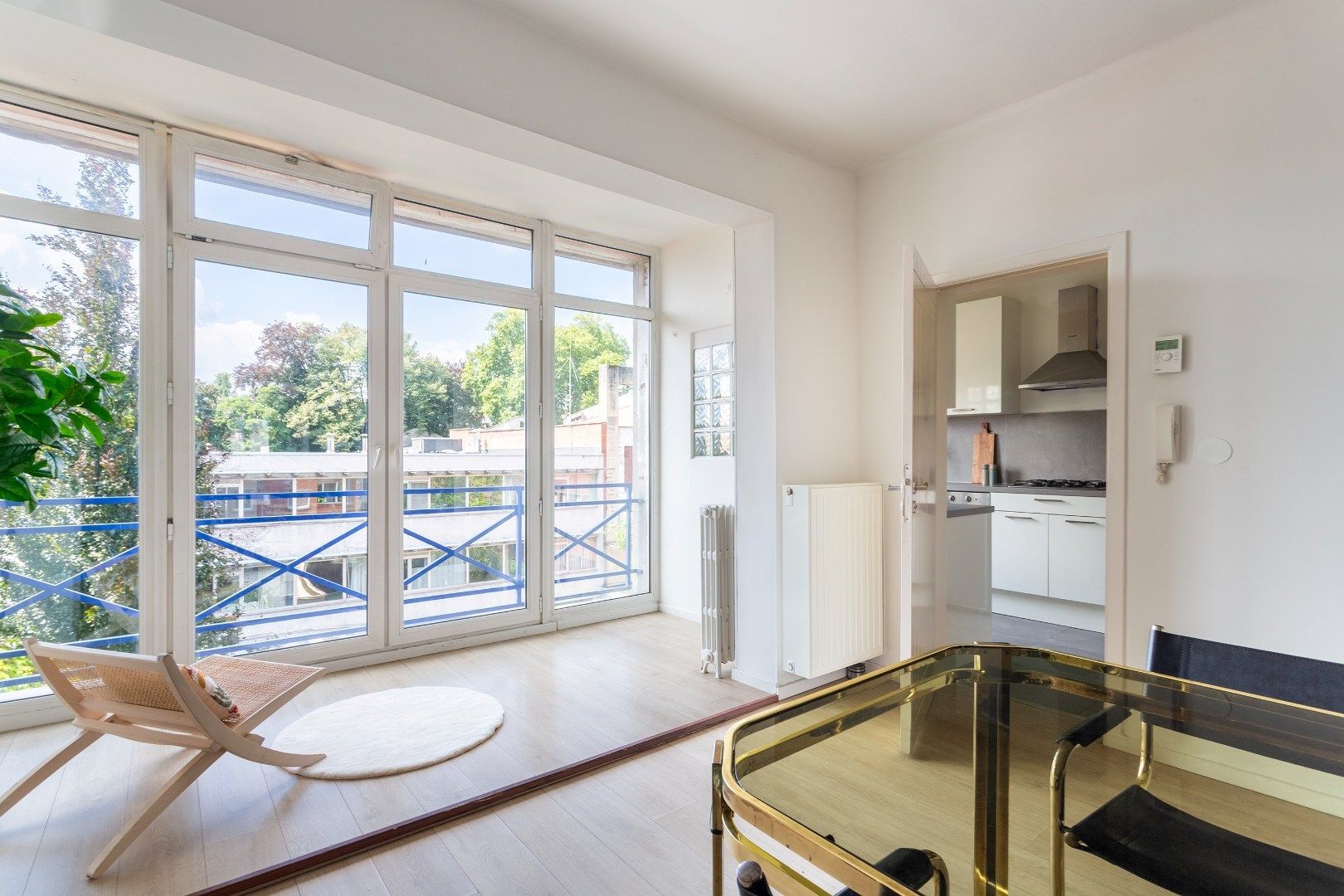 Ruim, lichtrijk en energiezuinig appartement foto 3