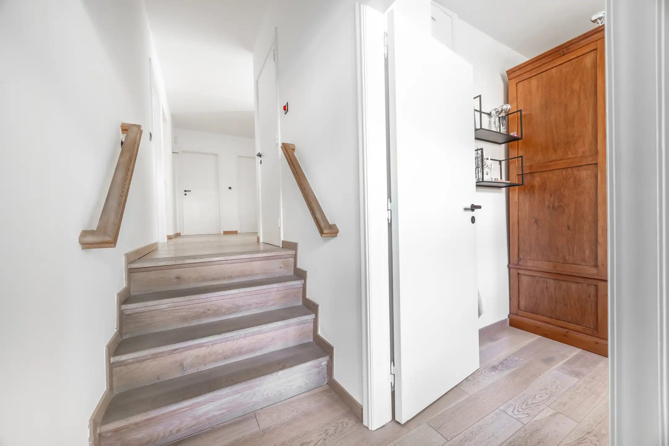 Instapklare villa te koop op een perceel van 1.100 m² foto 29