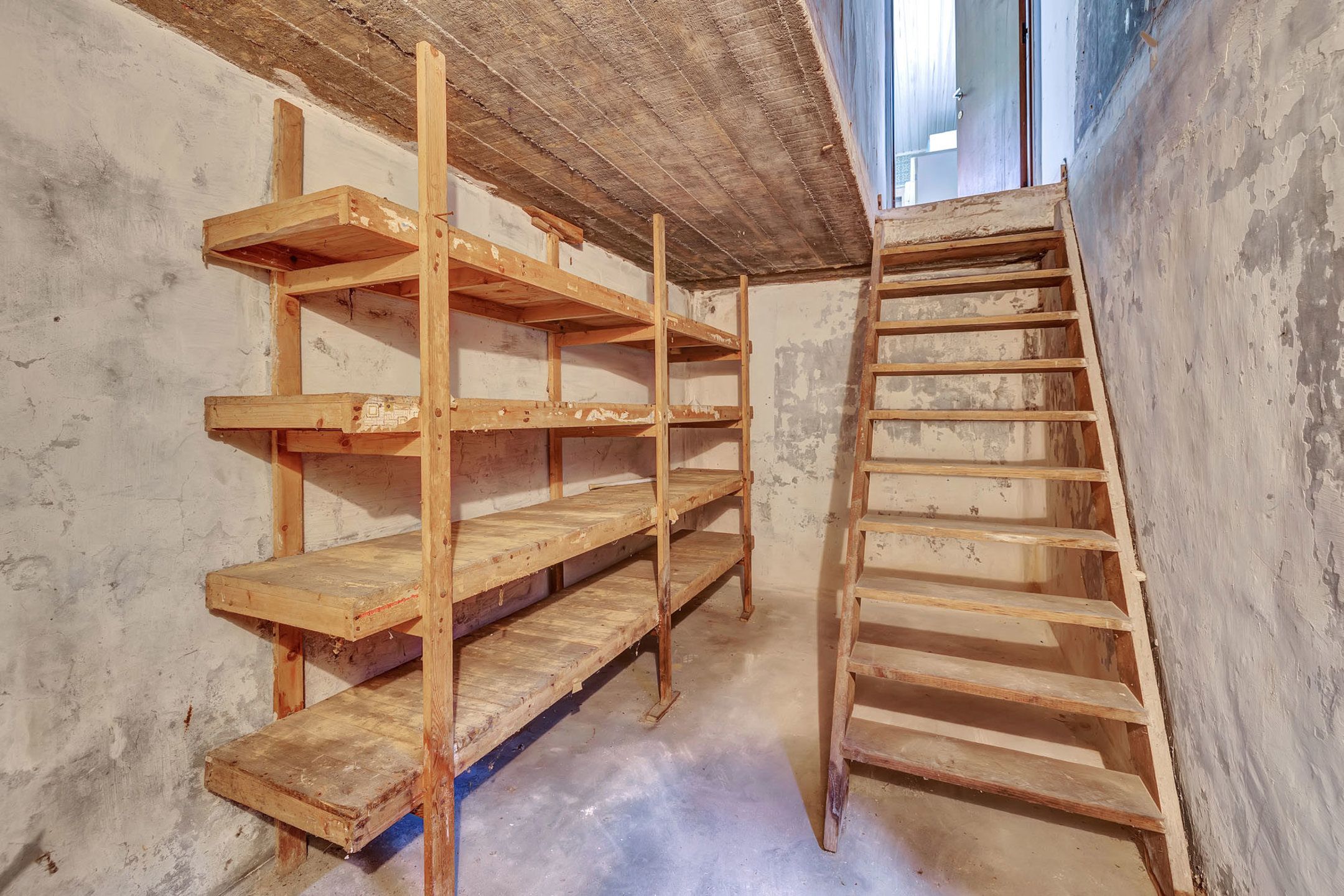 Rustig gelegen renovatieproject met verzicht achteraan foto 6