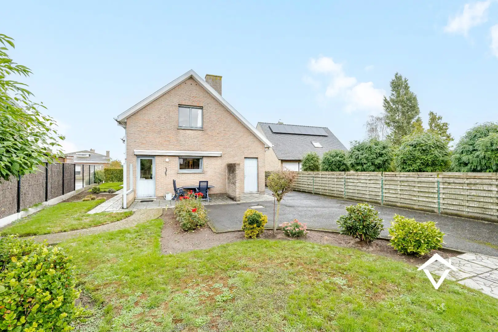 Alleenstaande woning met zuidgerichte tuin, garage en 4 slaapkamers te Ichtegem foto 29