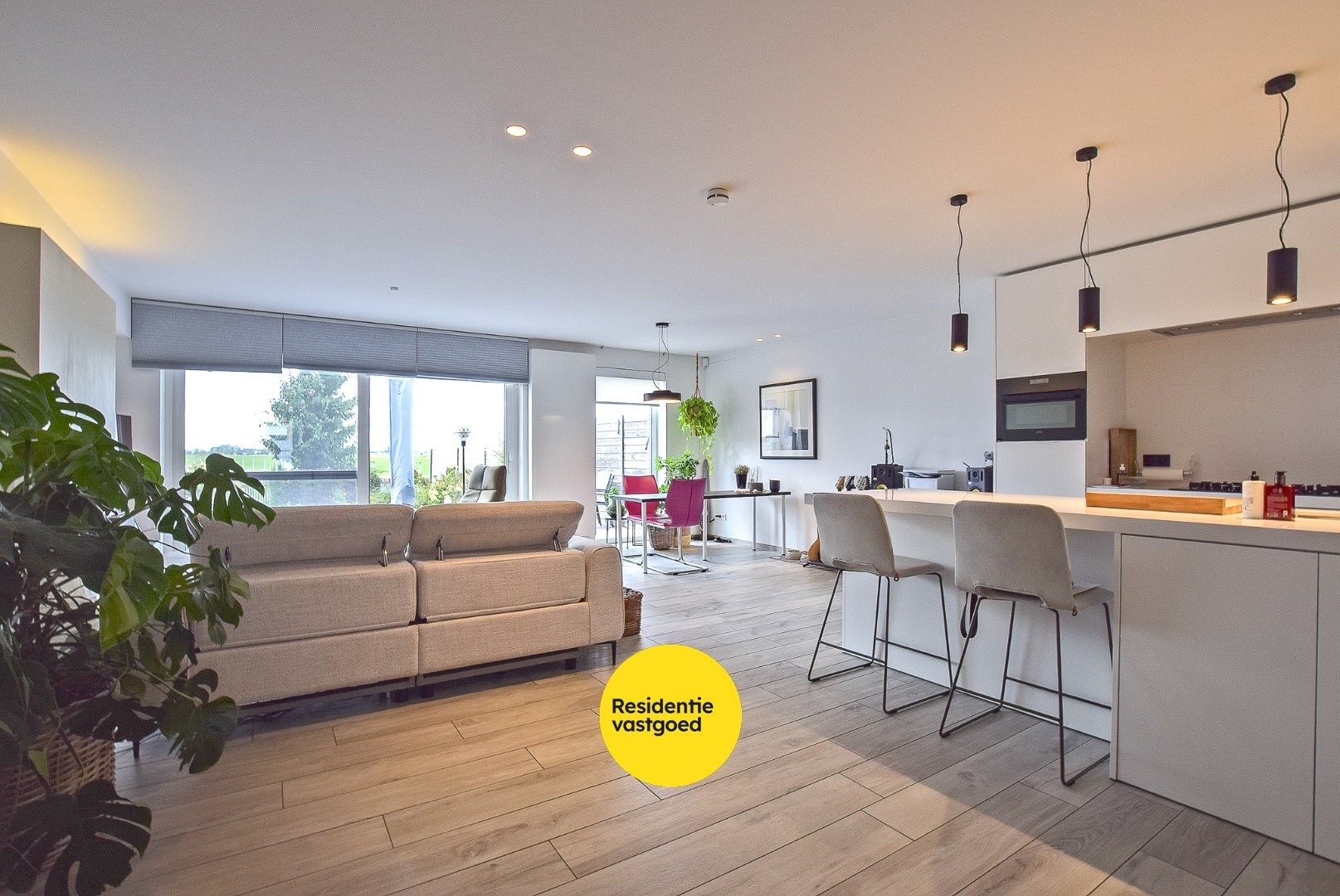 Moderne woning (2018) te Ramskapelle met 3 slaapkamers, garage en verzichten. foto 4