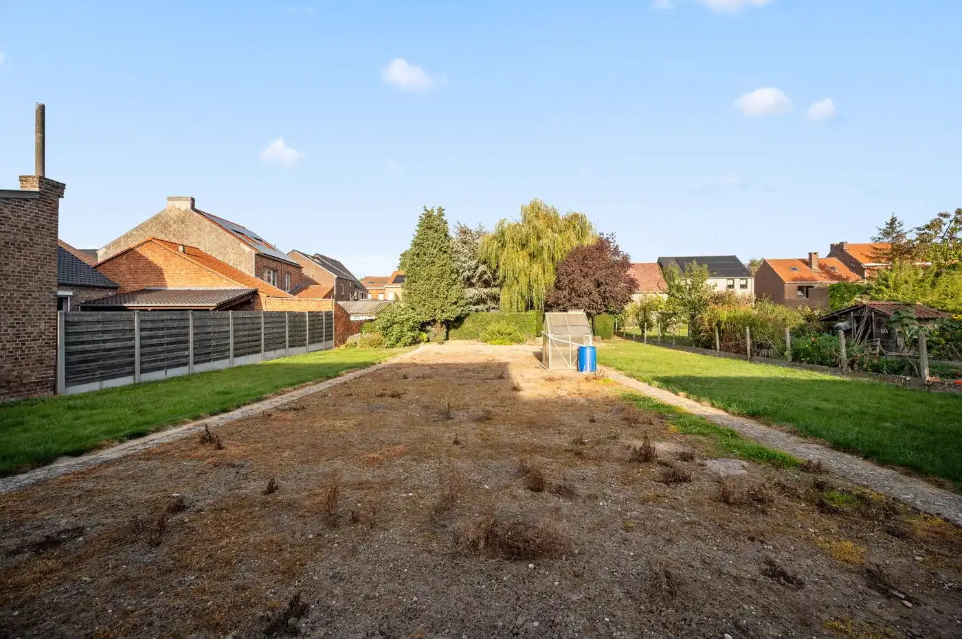 Charmante gezinswoning met ruime tuin en 3 garages in Overwinden (Landen) foto 24
