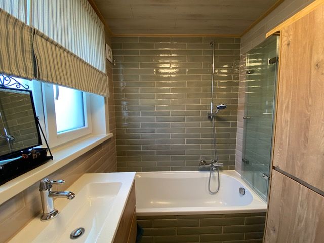 Instapklare 3 slaapka woning met terras + tuin + garage foto 26