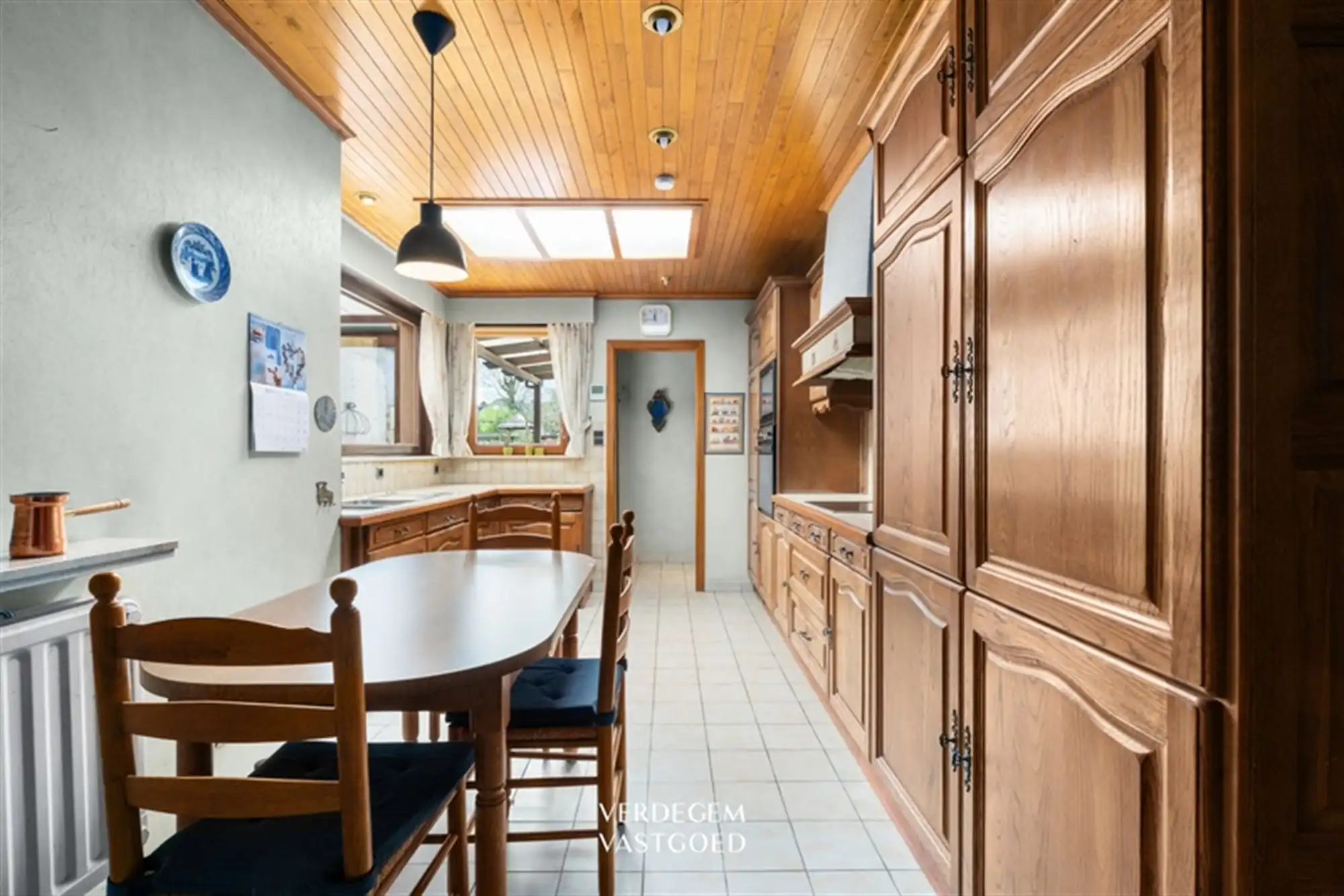 Centraal gelegen woning met 3 slaapkamers en tuin foto 6