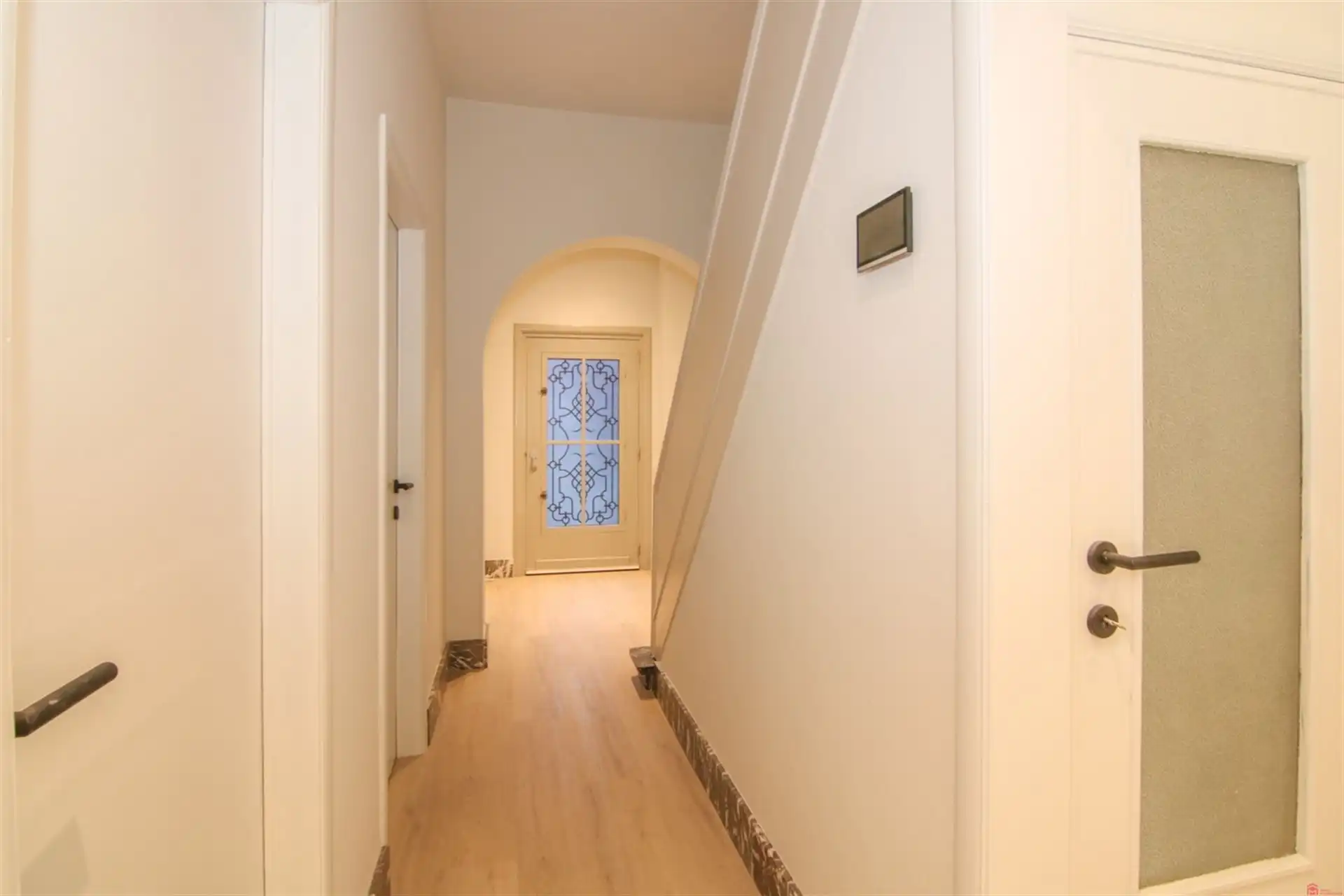 Knap vernieuwd burgerhuis foto 3