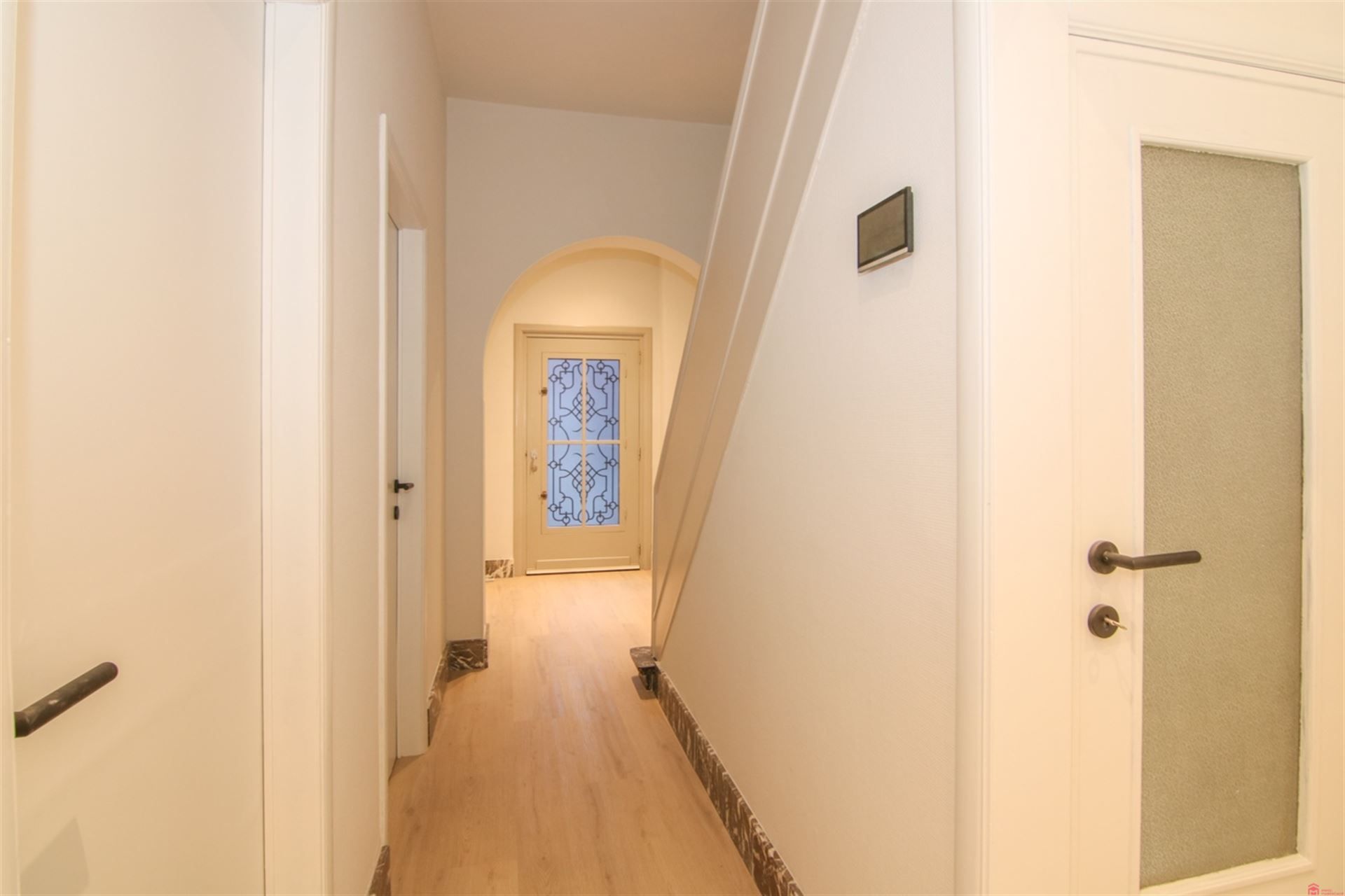 Knap vernieuwd burgerhuis foto 3