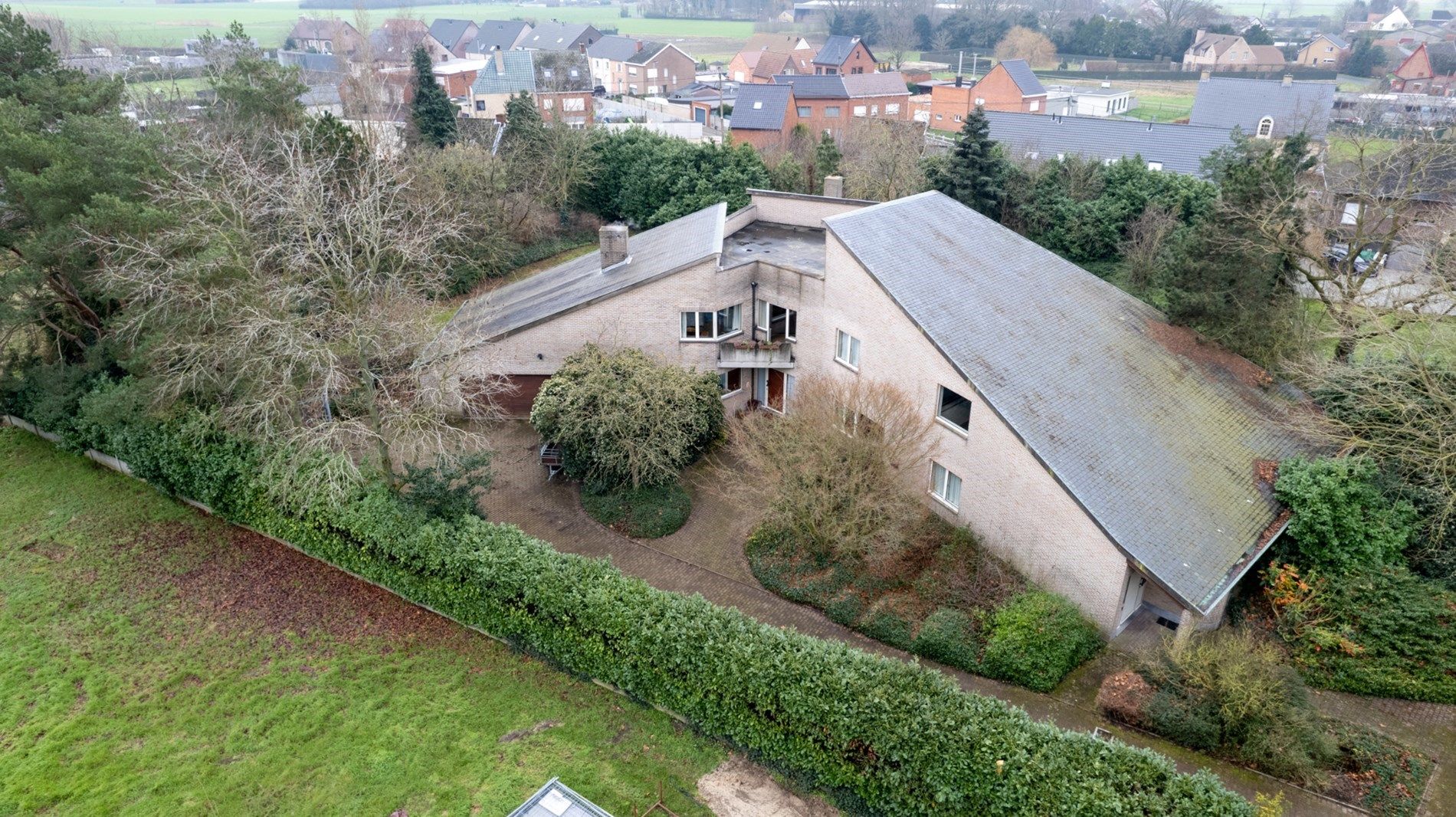 Residentiële villa met kantoor/praktijkruimte van 160m², foto 1