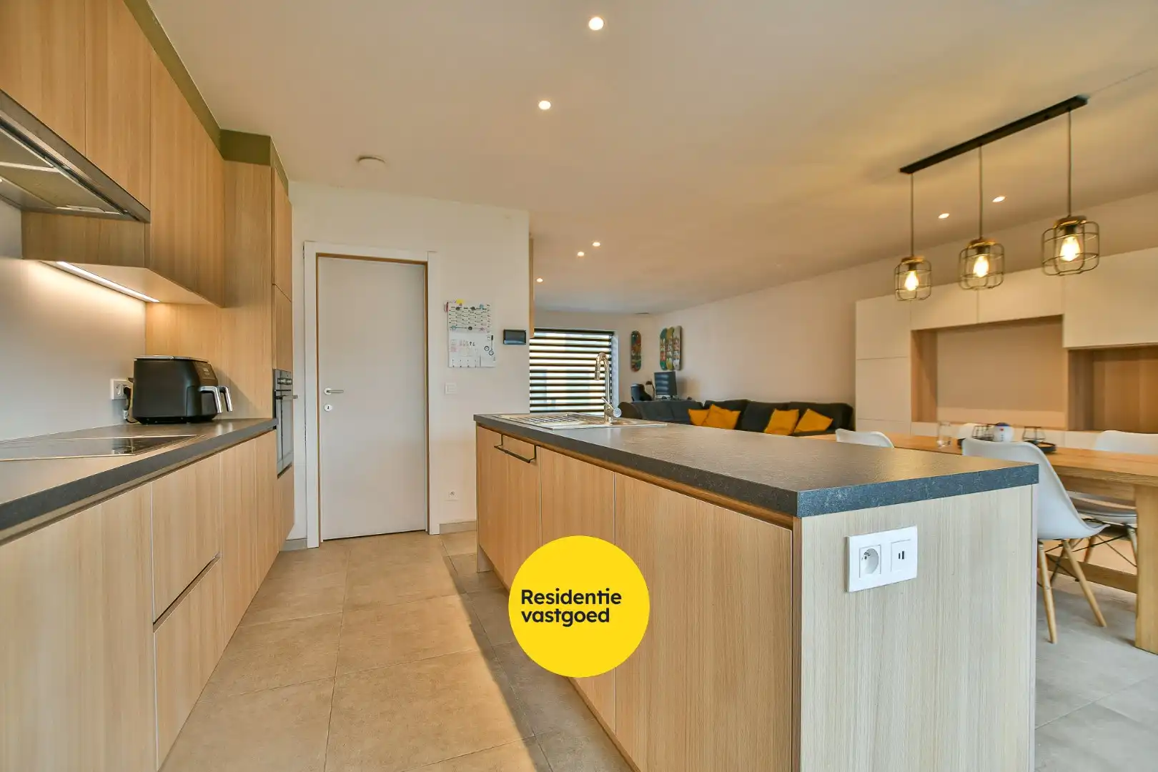 Energiezuinige nieuwbouwwoning met 3 ruime slaapkamers en garage in Zwankendamme foto 9