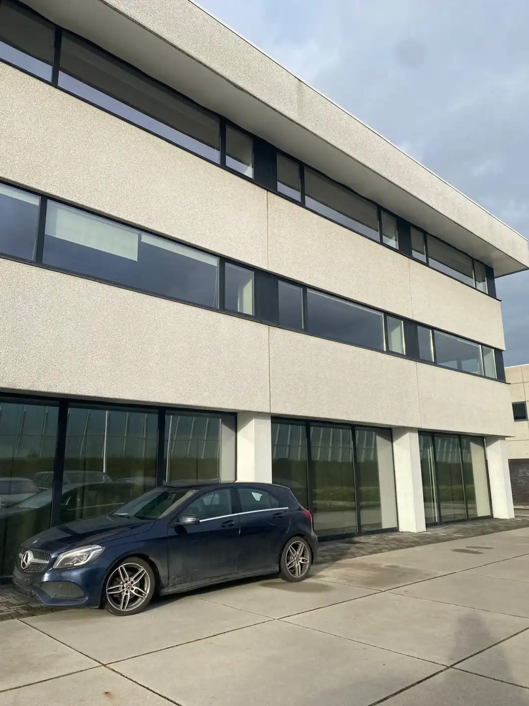 Kantoorruimte van 190 m² op toplocatie Westpoort Zwijndrecht foto 11