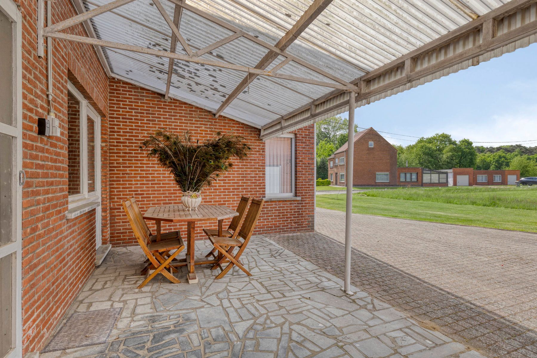 Te renoveren woning in het groene Ramsel. foto 16