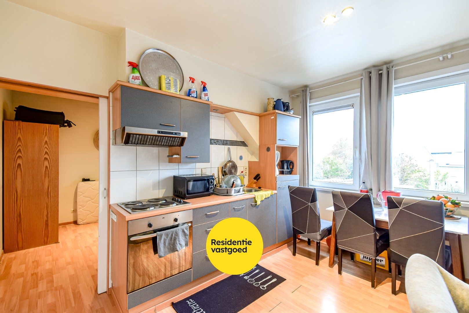 Opbrengsteigendom met 7 entiteiten in centrum Gistel foto 5