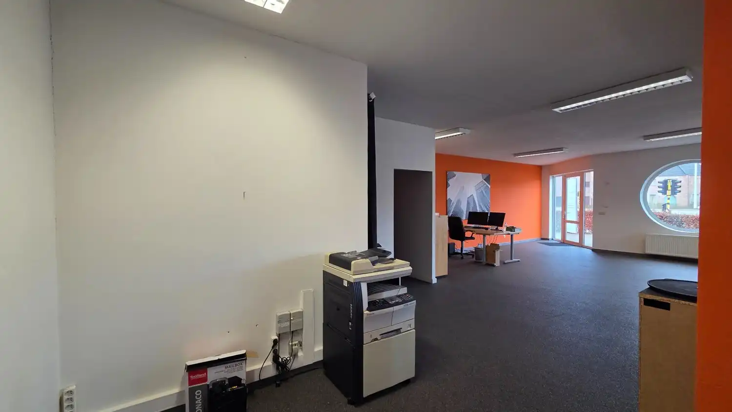 KANTOOR-WINKELRUIMTE OP TOPLOCATIE !! foto 8