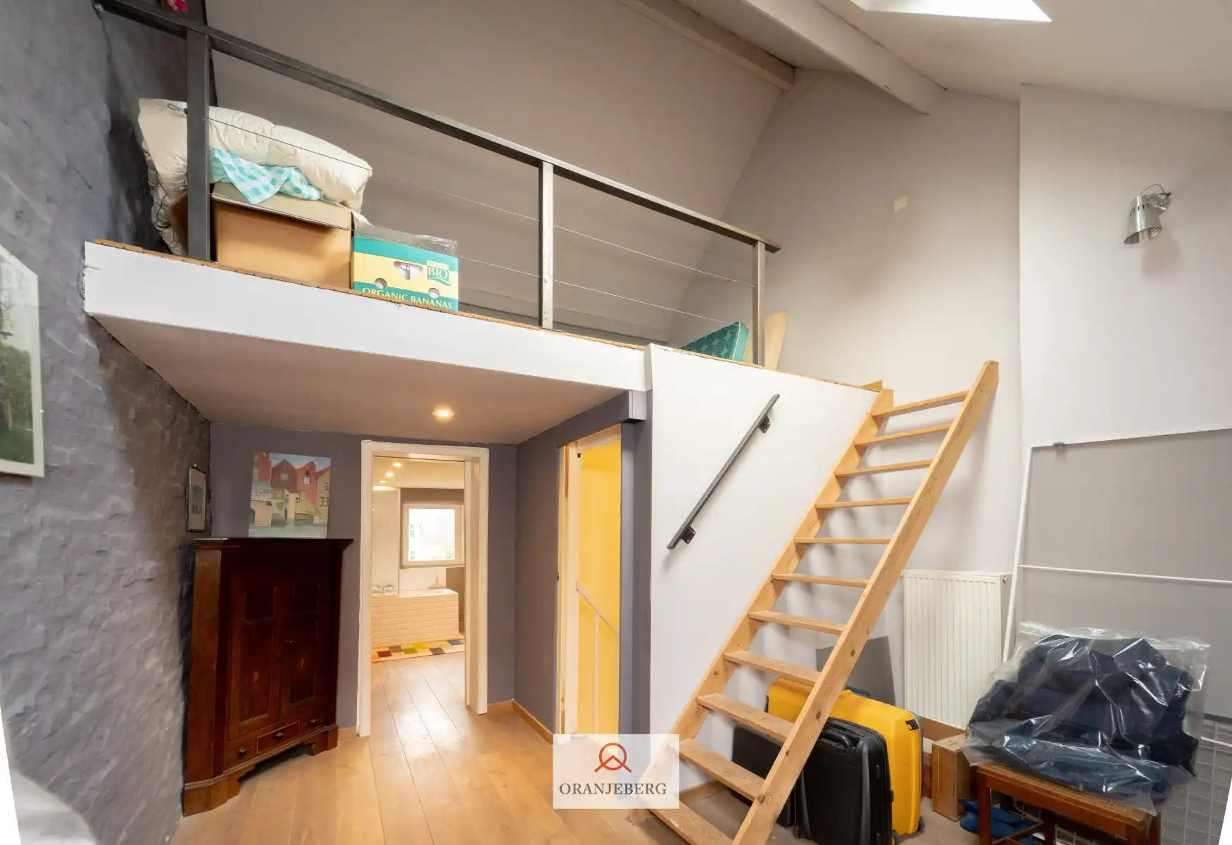 Huis met tuintje vlakbij Coupure foto 38