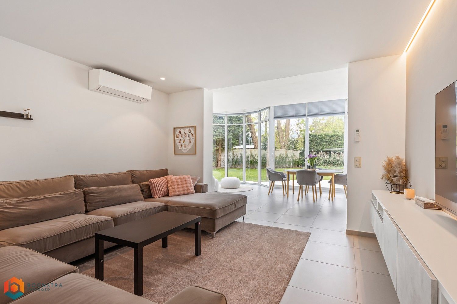 Ruime villa met tal van mogelijkheden en 4 slpkrs op een mooi perceel (1347 m²) te Bonheiden foto 5