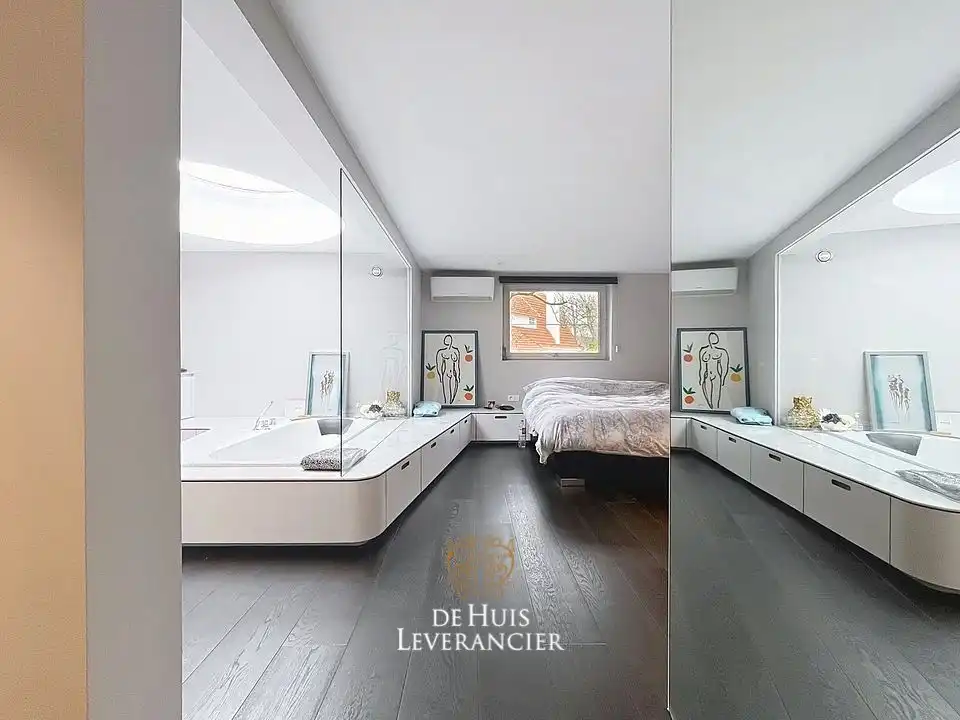 Elegante laagbouwvilla waar discrete rust, moderne uitstraling en standing versmelten in het 'Zoute' van Sint-Idesbald te koop foto 33