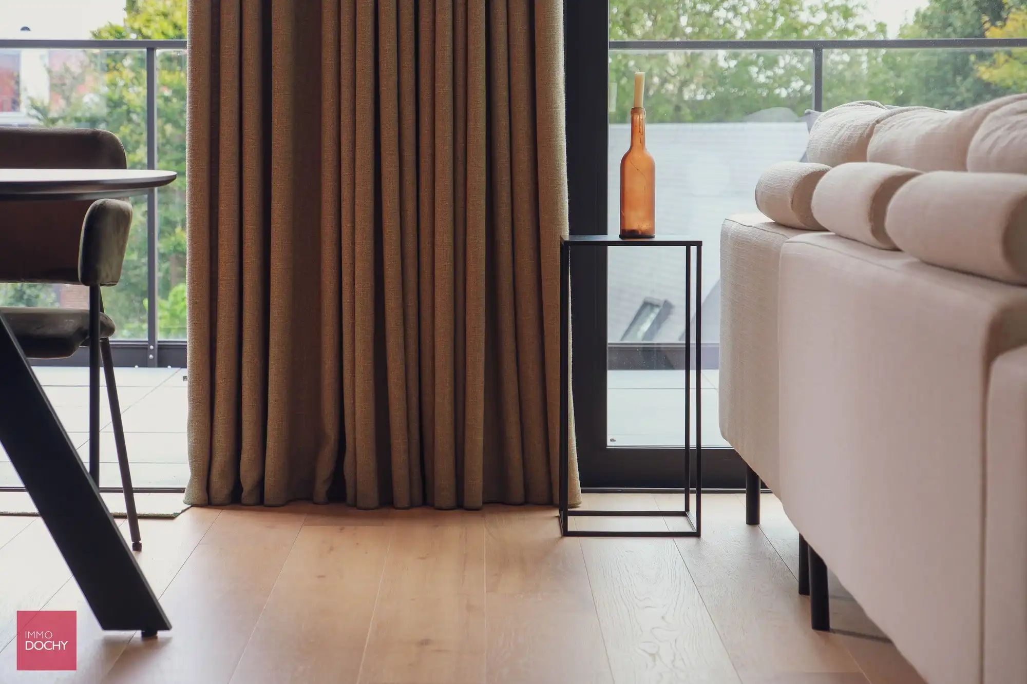 Prachtig afgewerkt appartement met ruim zonneterras centrum Waregem foto 6