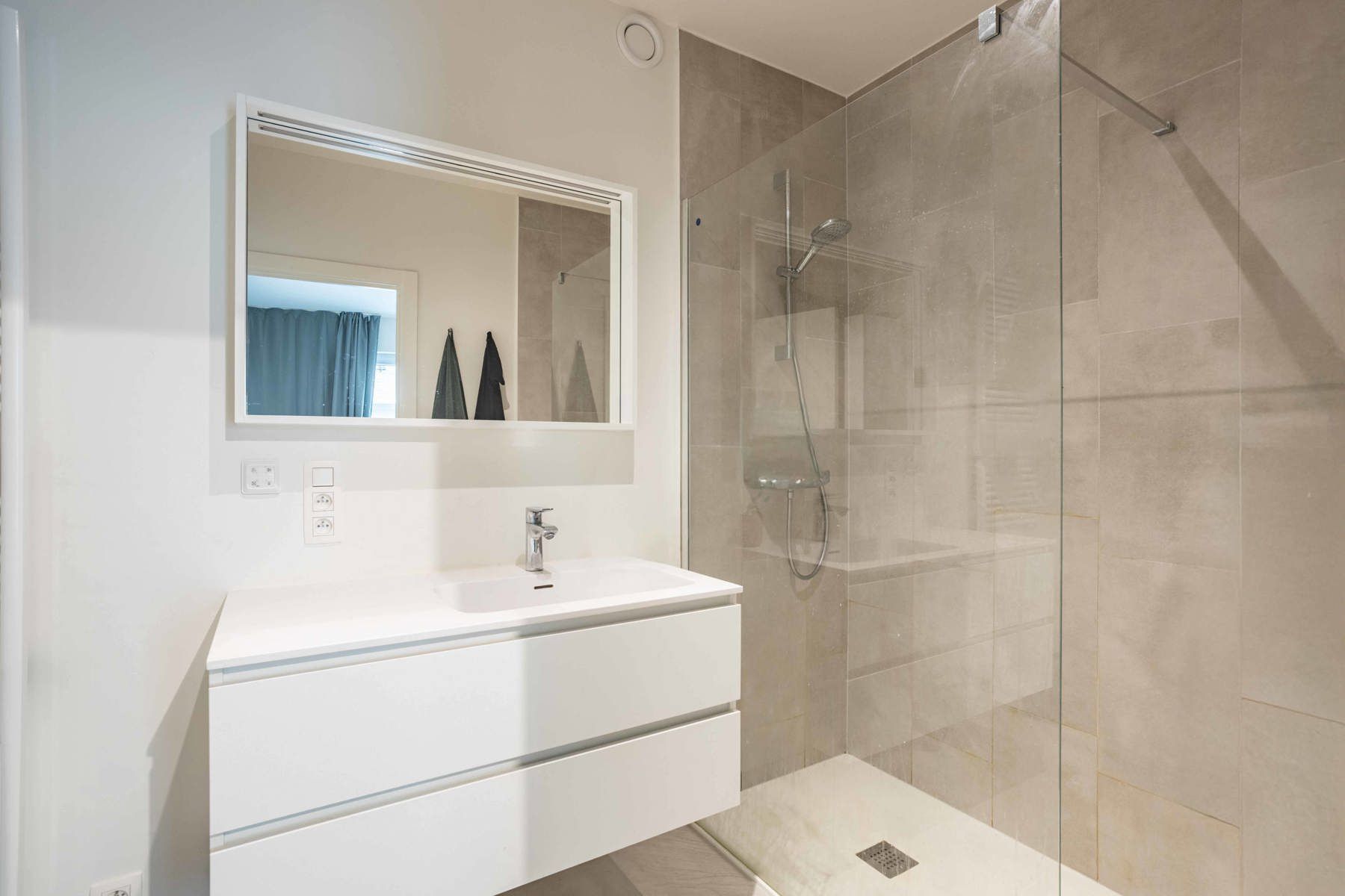 Stijlvol Gelijkvloers Appartement te koop in hartje Aalst foto 17