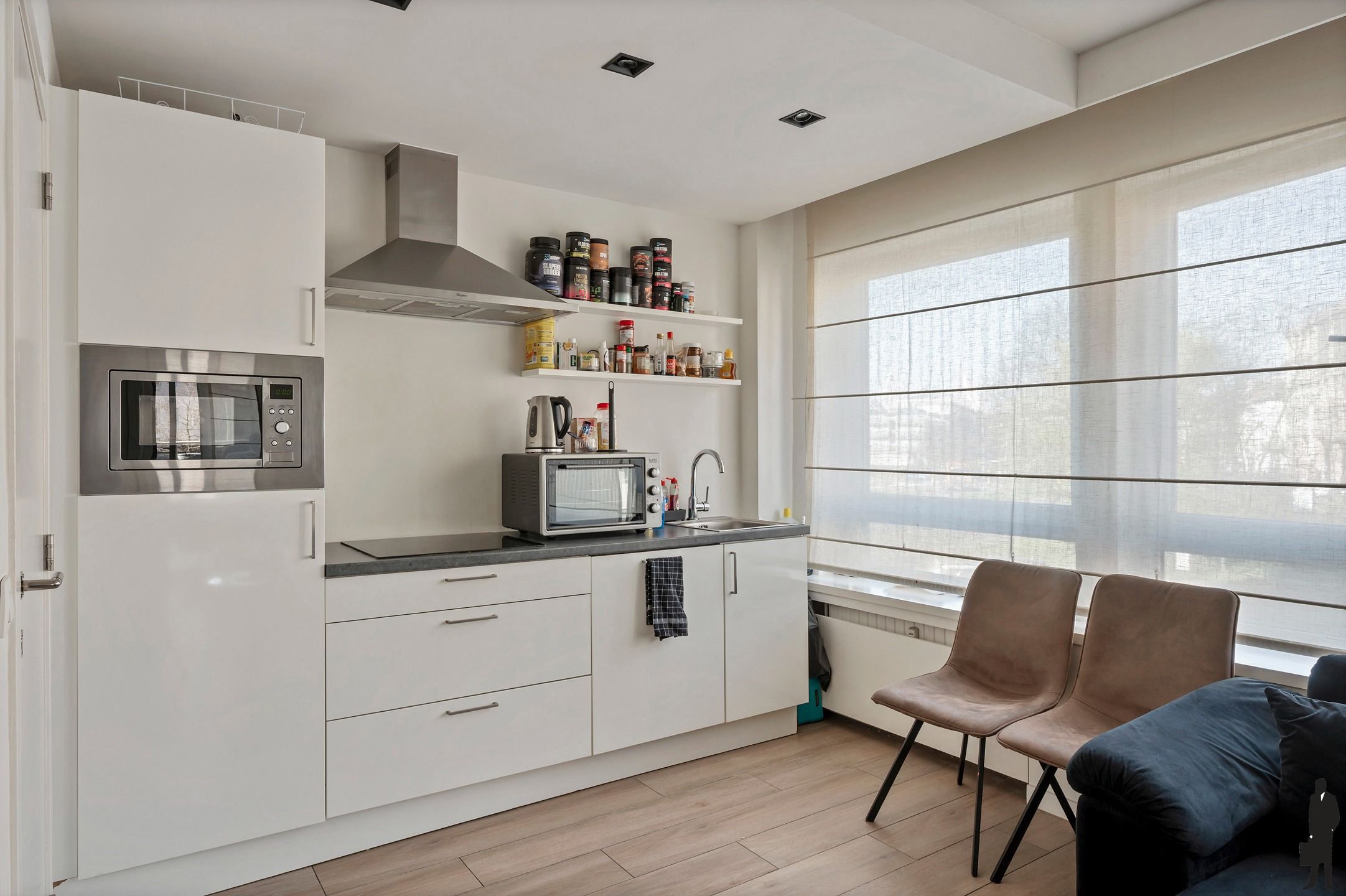 Charmant 1-slaapkamer appartement met oostgericht terras foto 3