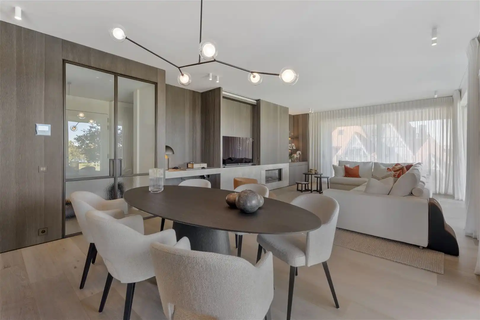 hyperexclusief afgewerkt hoekappartement foto 5