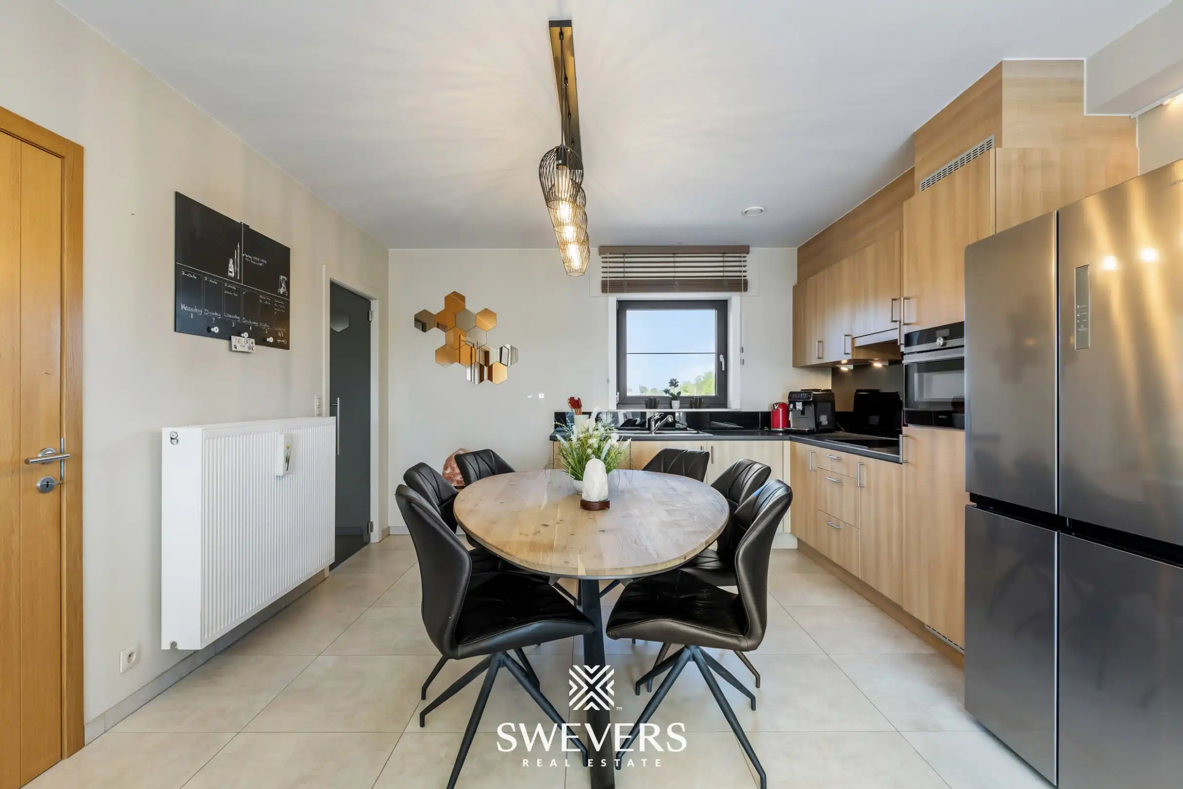 Instapklaar appartement met 2 slaapkamers en ruim terras in recent gebouw te Laakdal foto 7